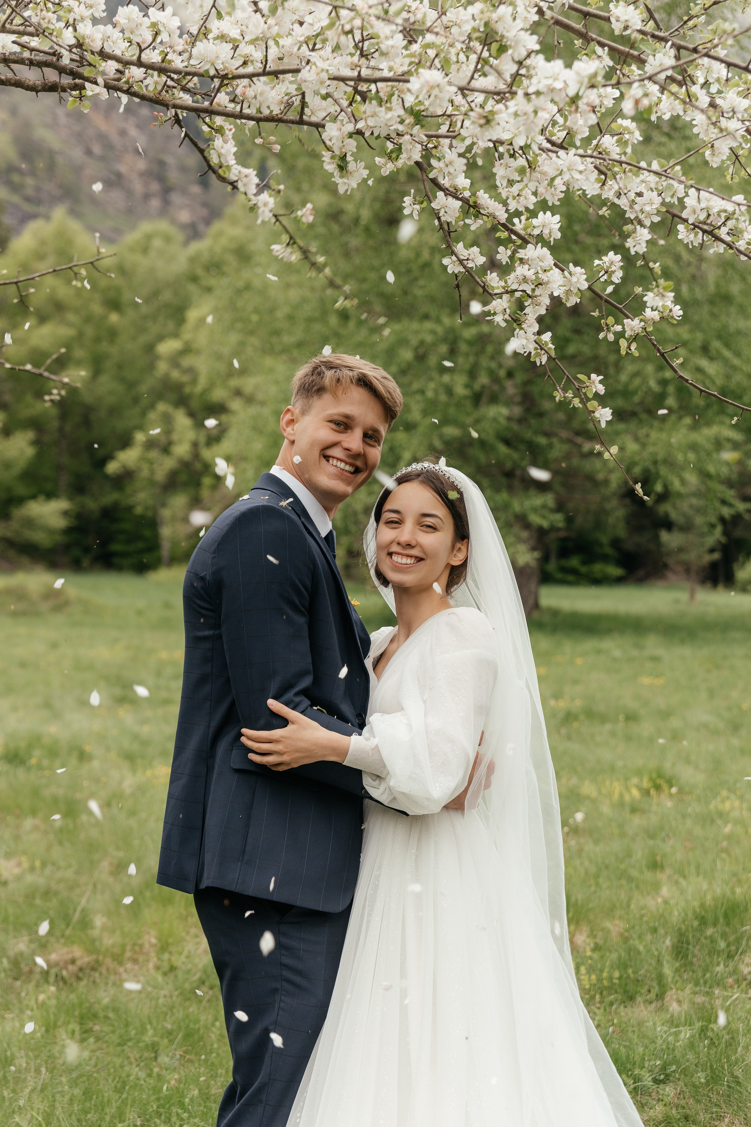 Вениамин и Валерия в Домбае. Миленина Юлия Свадебный и семейный фотограф в Краснодаре