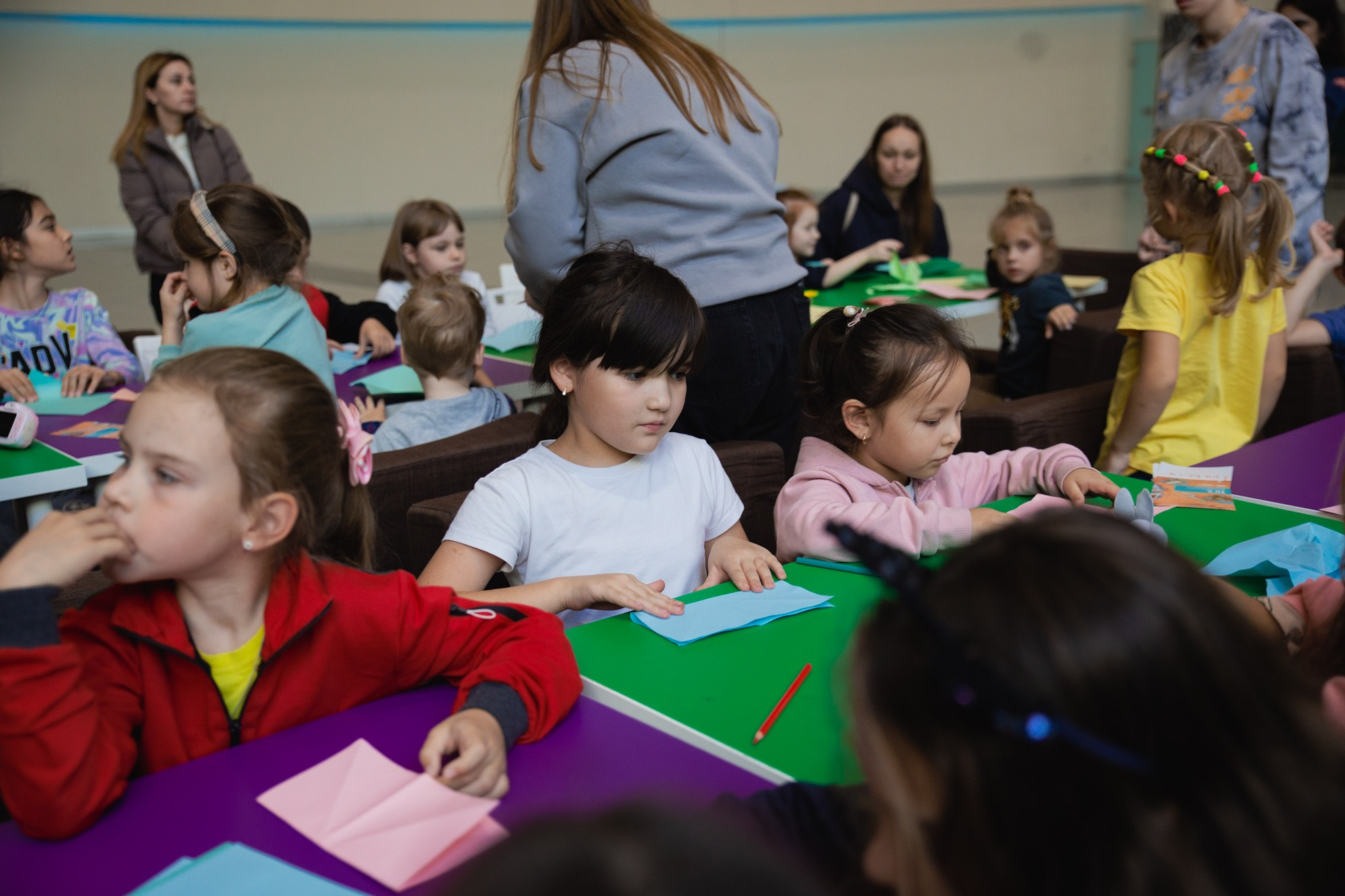 Сказка в ТЦ Океания. Репортажный и концертный фотограф в Москве Анастасия Осень