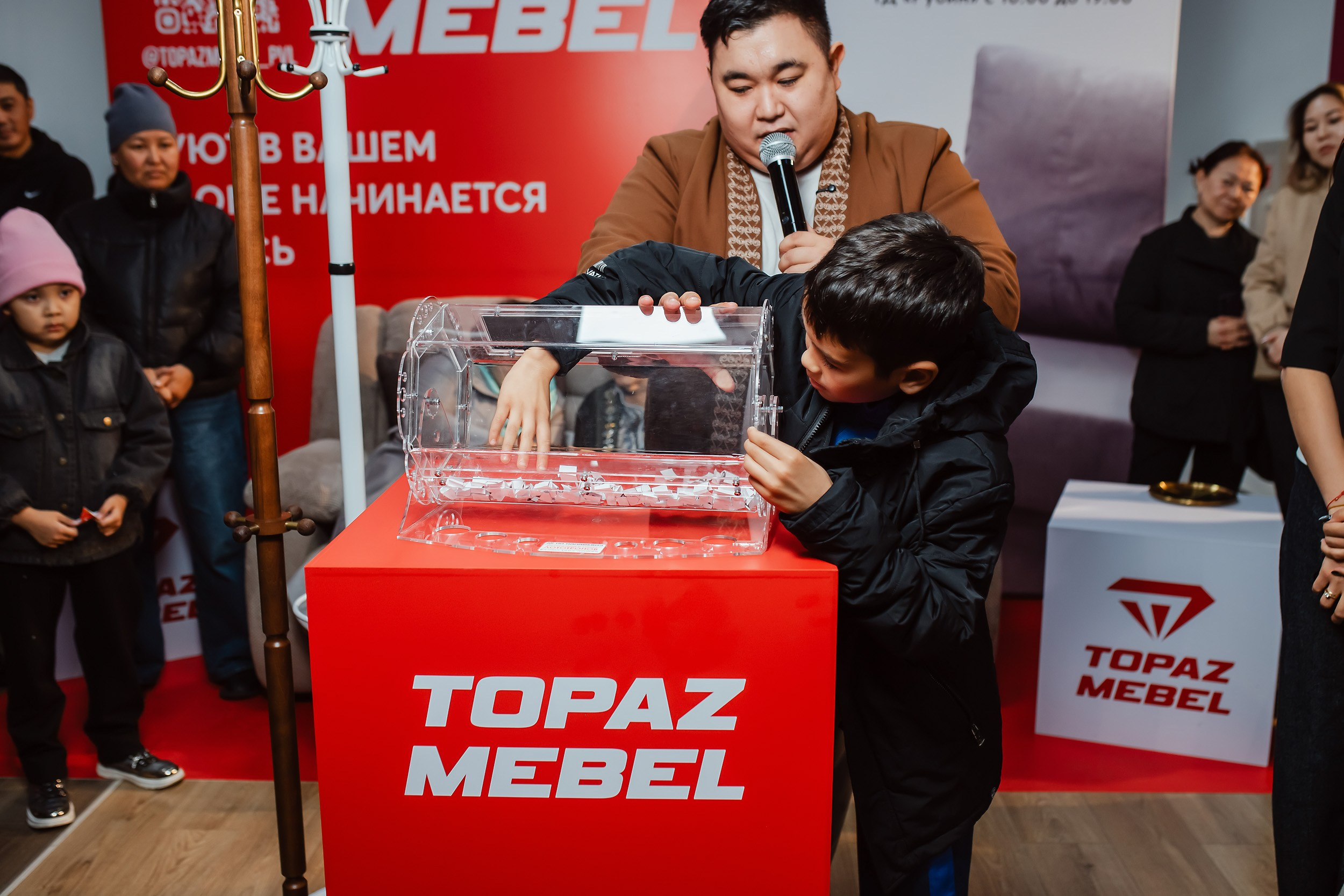 Открытие Мебельного Магазина Топаз. Кипятком Павлодар