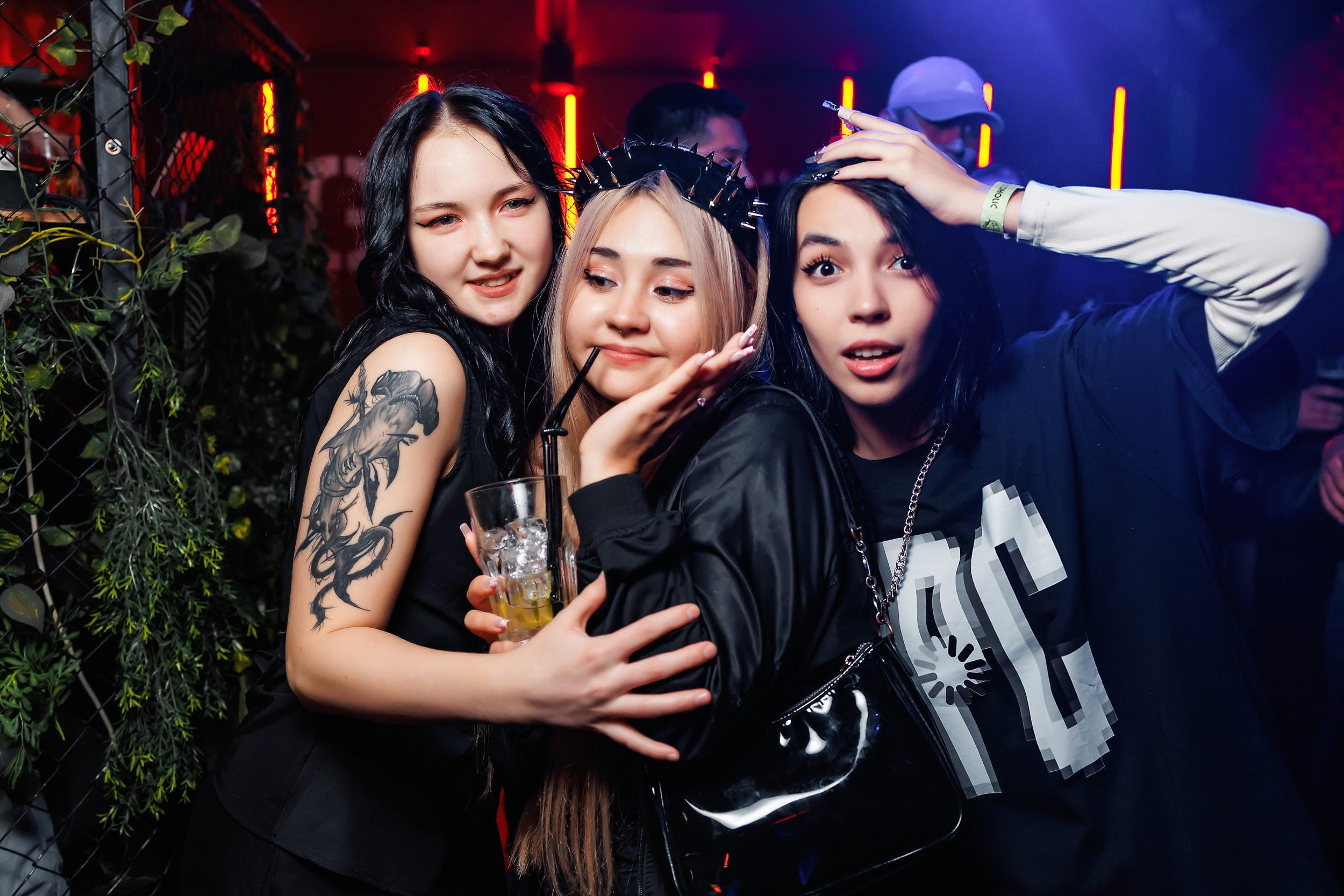 Garage. Кипятком Павлодар
