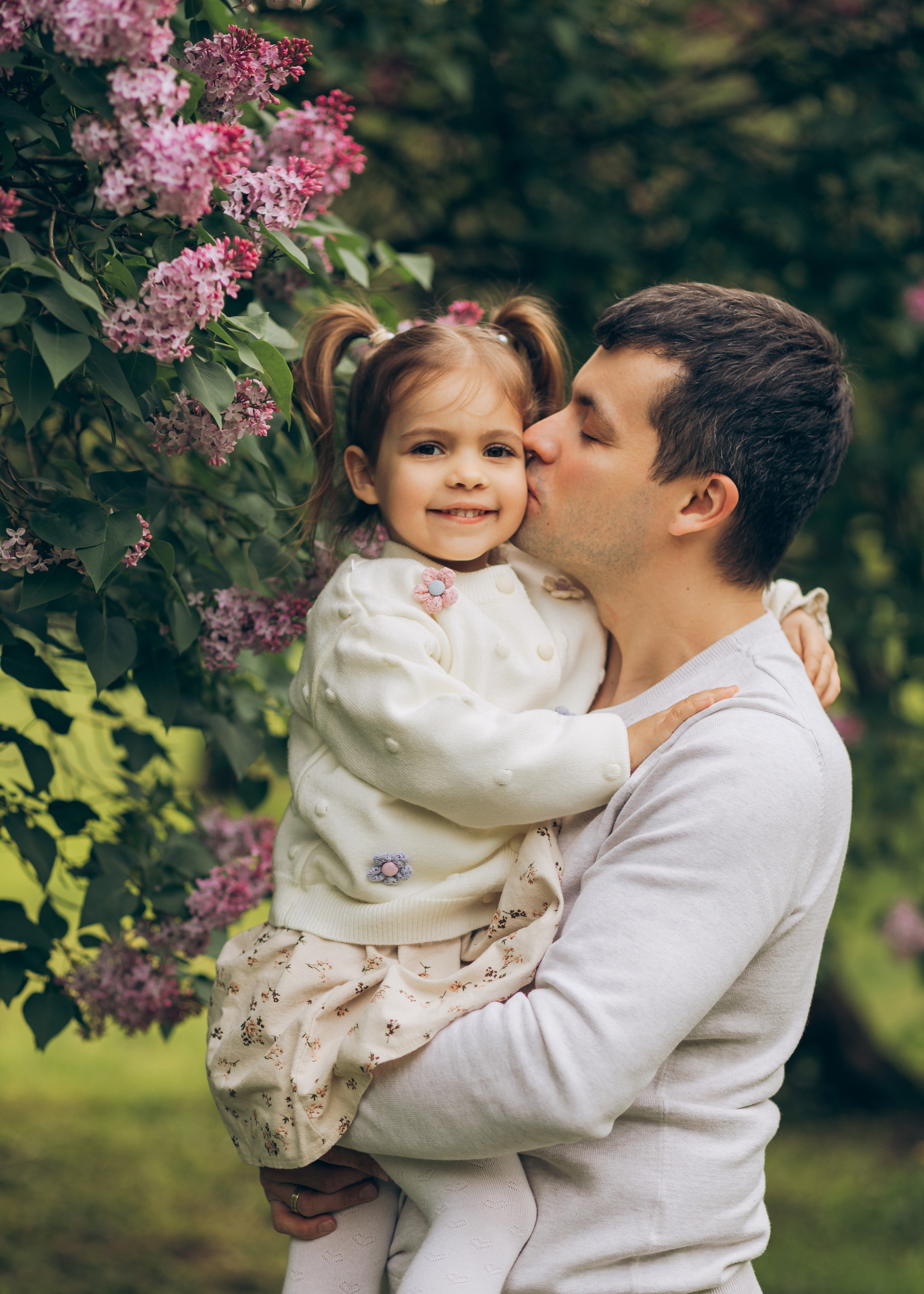 Надежда, Руслан, Ксюша и Настя. Семейный фотограф В Москве Александра Дейкун