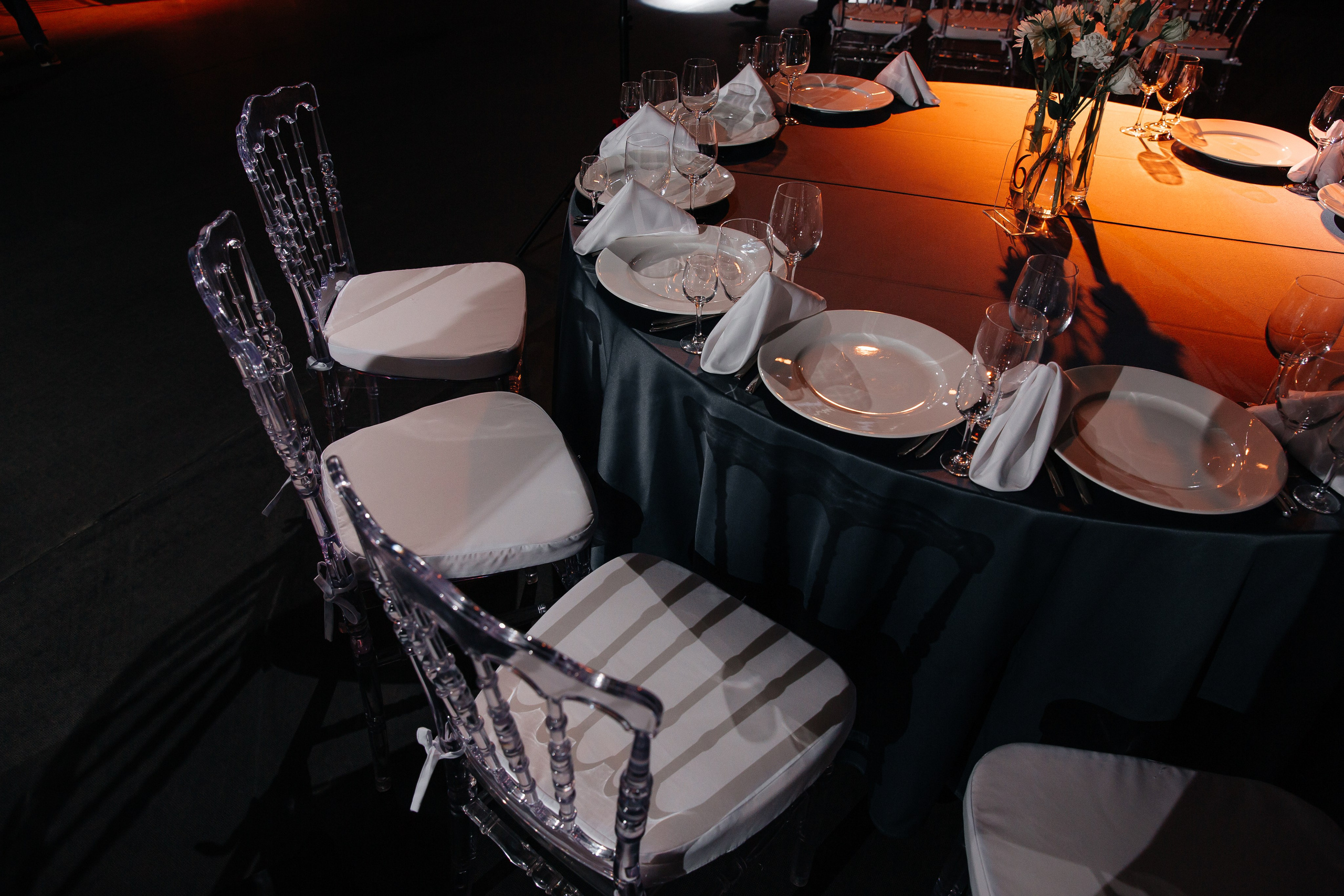 Уютная свадьба — Аскар и Катя на Марсовом поле. Свадебный фотограф в Оренбурге Илья Володьков