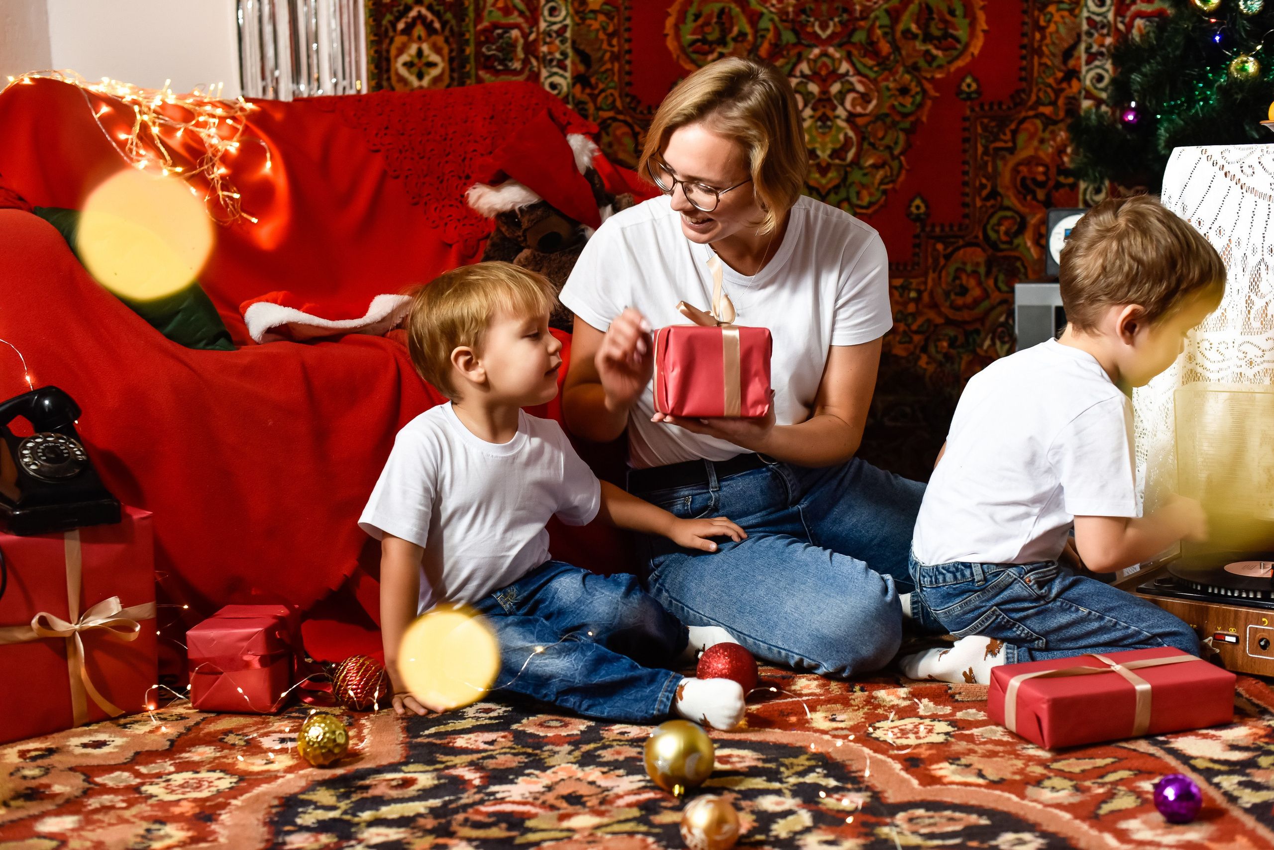 Новогодняя