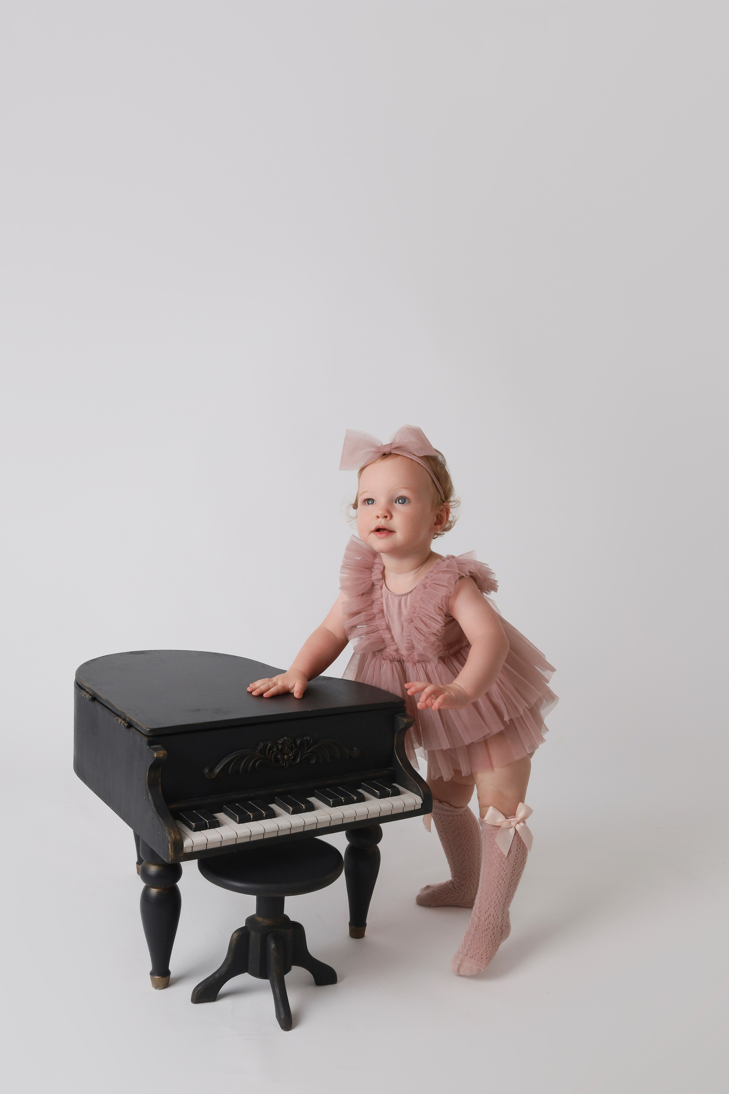 Рояль. Фотограф новорожденных и детский фотограф в Новосибирске
