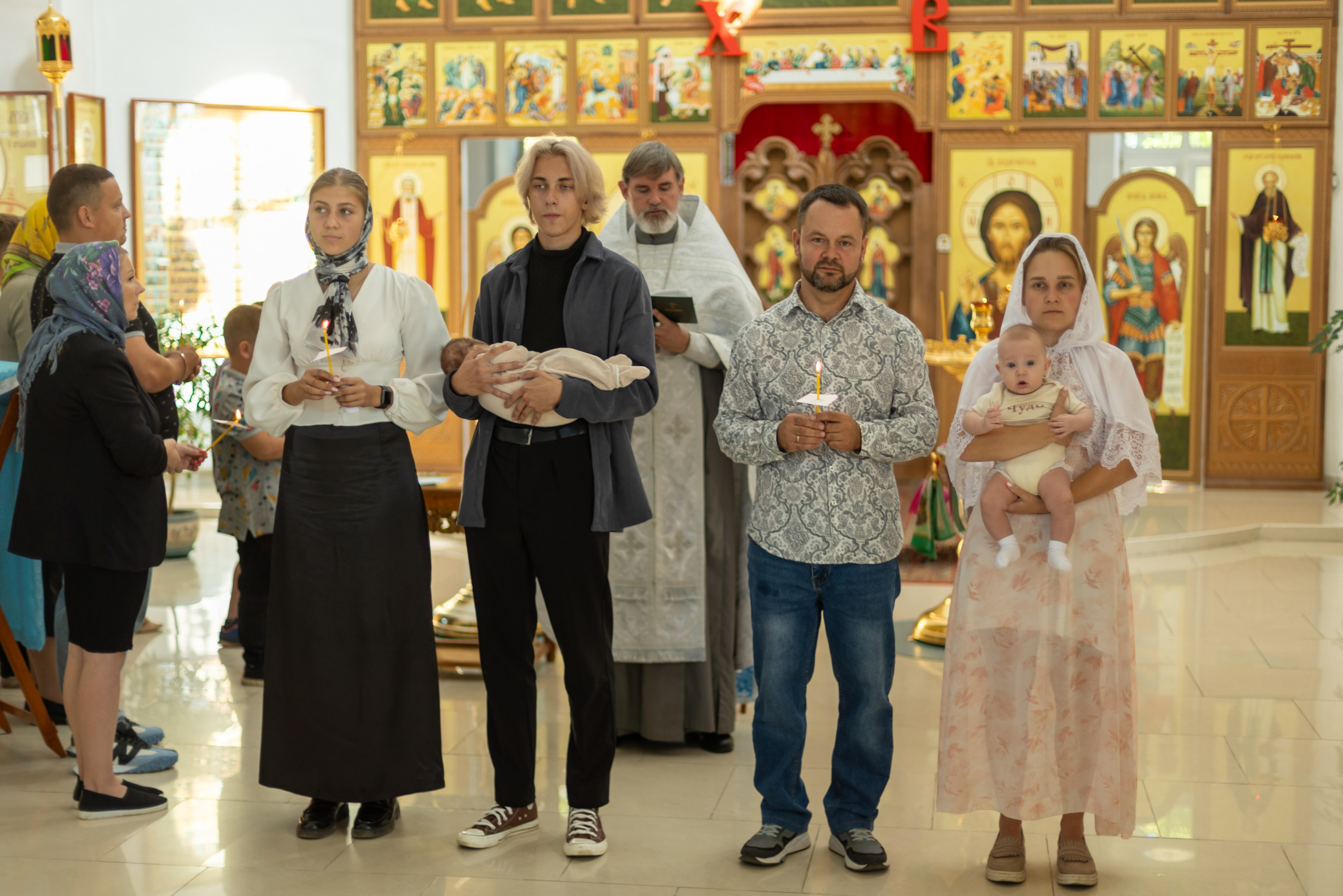 Крещение Артёма (все фото с таинсвта крещения). Фотограф новорожденных. Детский и семейный фотограф Марьяна Юдина