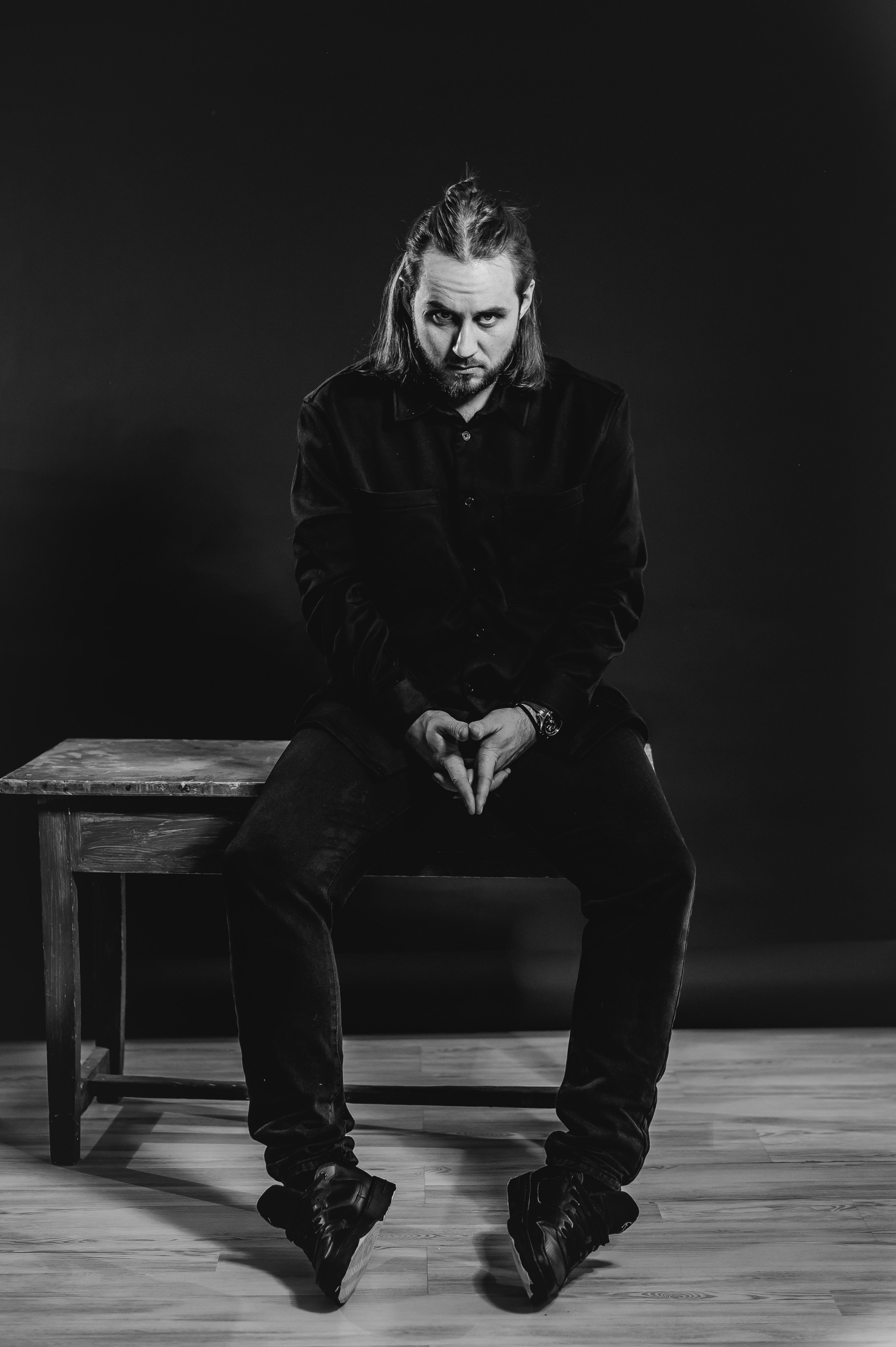 Мужской. Фотостудия 220 — первая в Чите фотостудия, предназначенная для работы