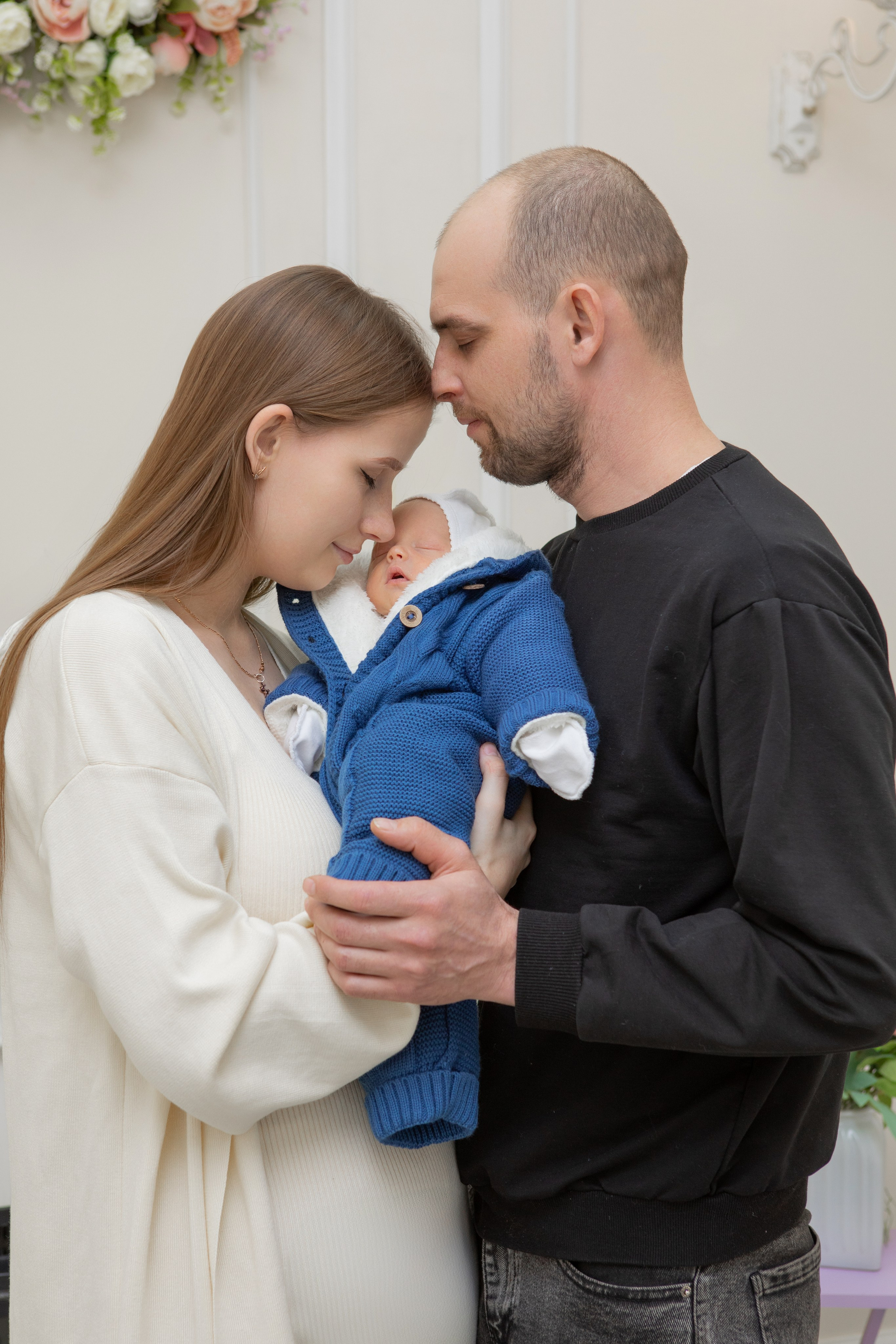 Долгожданная выписка. Фотослужба «Малютка» в Наро-Фоминском перинатальном центре — сохраняем главные мгновения семьи и создаём премиальные фотокниги