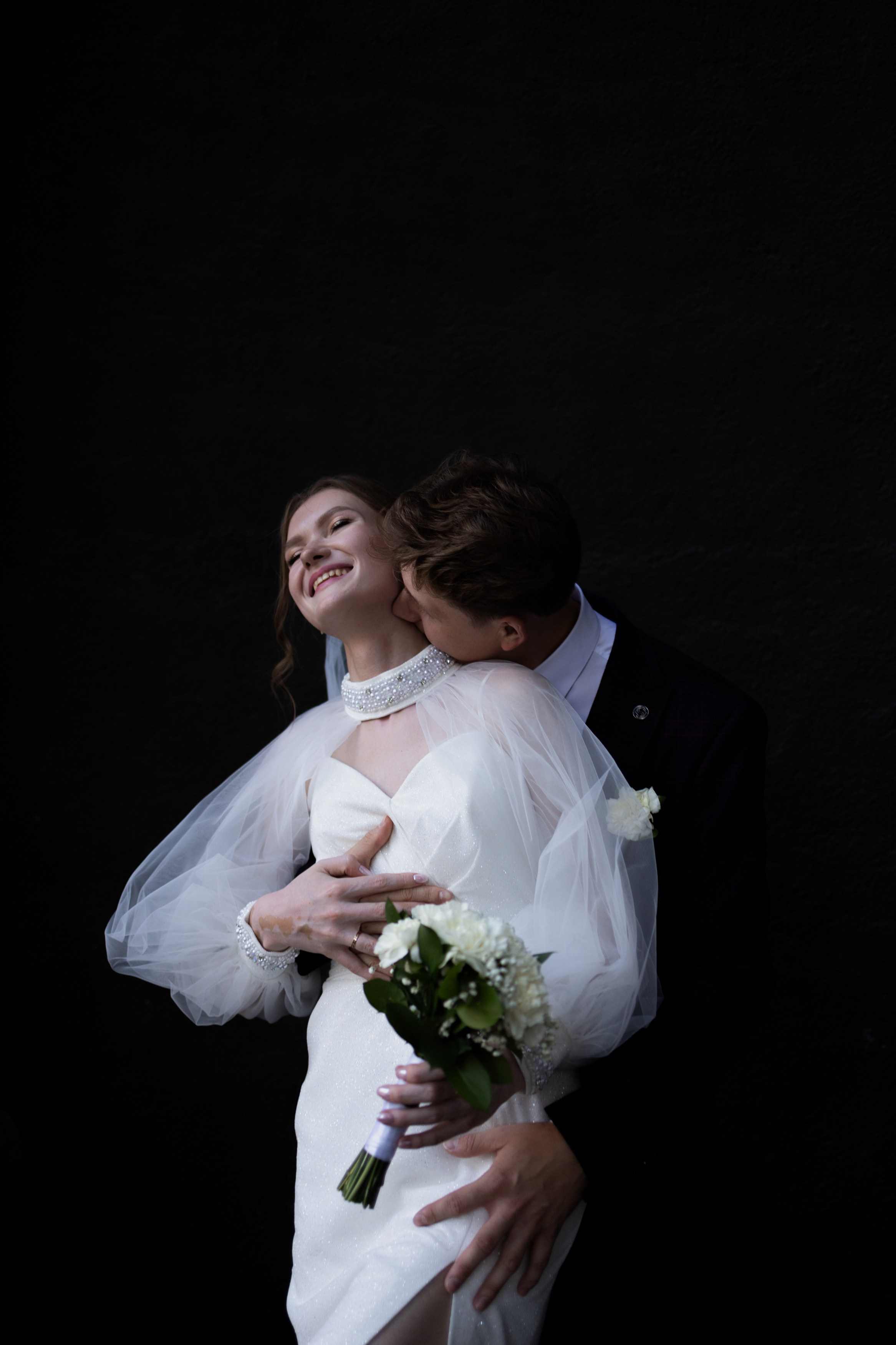 Владислав и Юлия Вечерняя прогулка по городу. Свадебный Фотограф в Иркутске Екатерина Елисеева