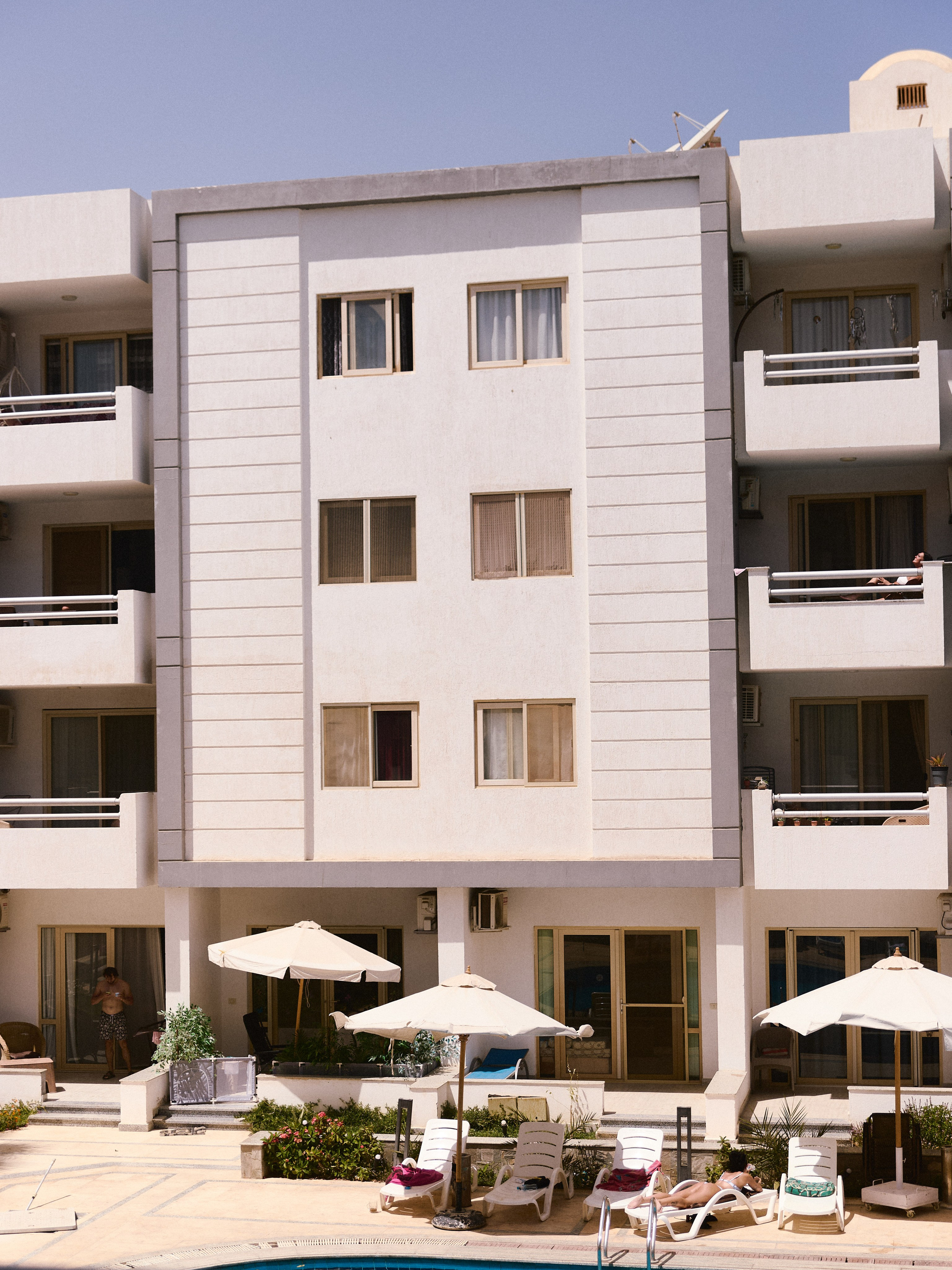 Проверяя камеру. Jorgis — фотограф в Хургаде / обучение фотографии