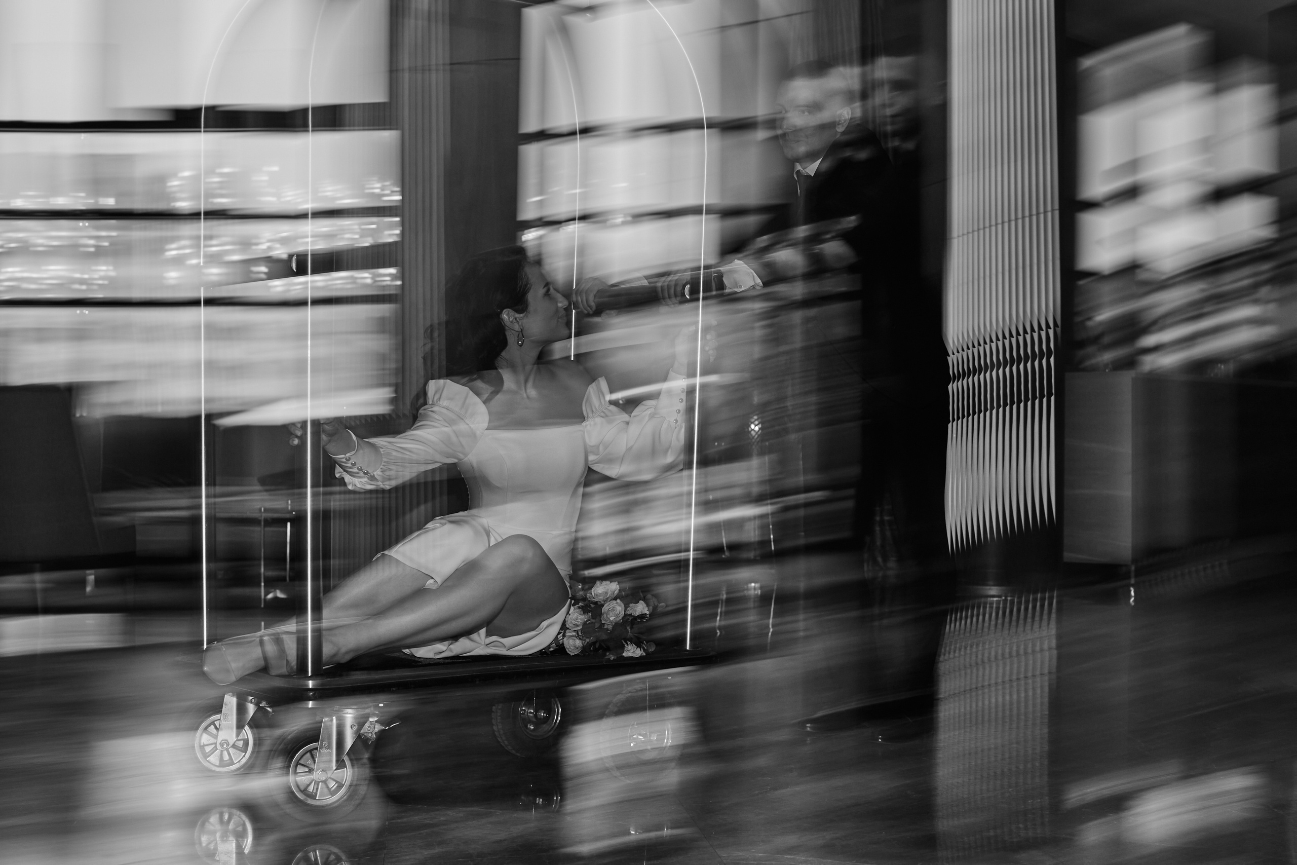 Совместные сборы в отеле. Свадебный и семейный фотограф в Минске и Минской области