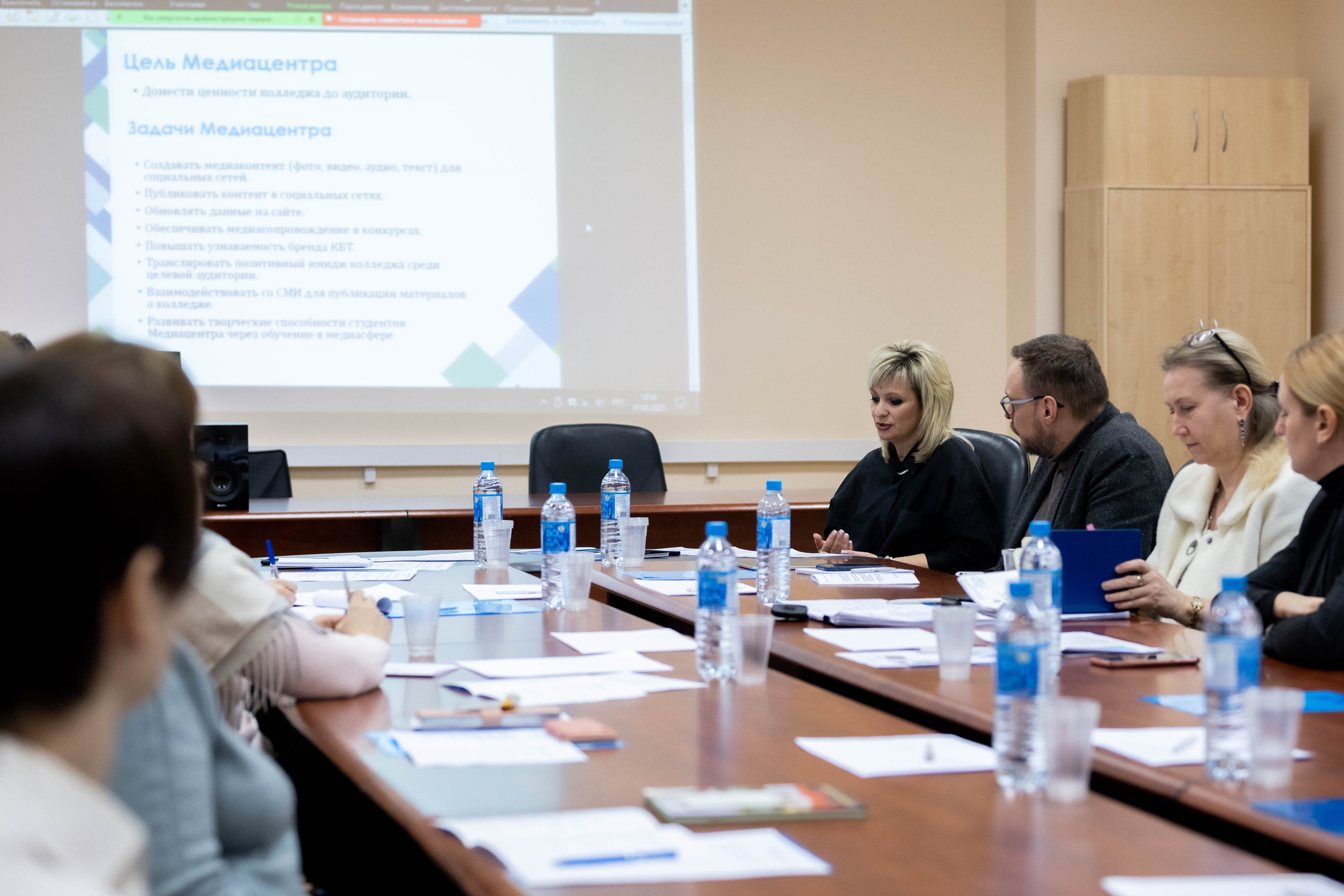 Заседания Управляющего совета. Фотограф и видеограф в Москве Анна Матюхина