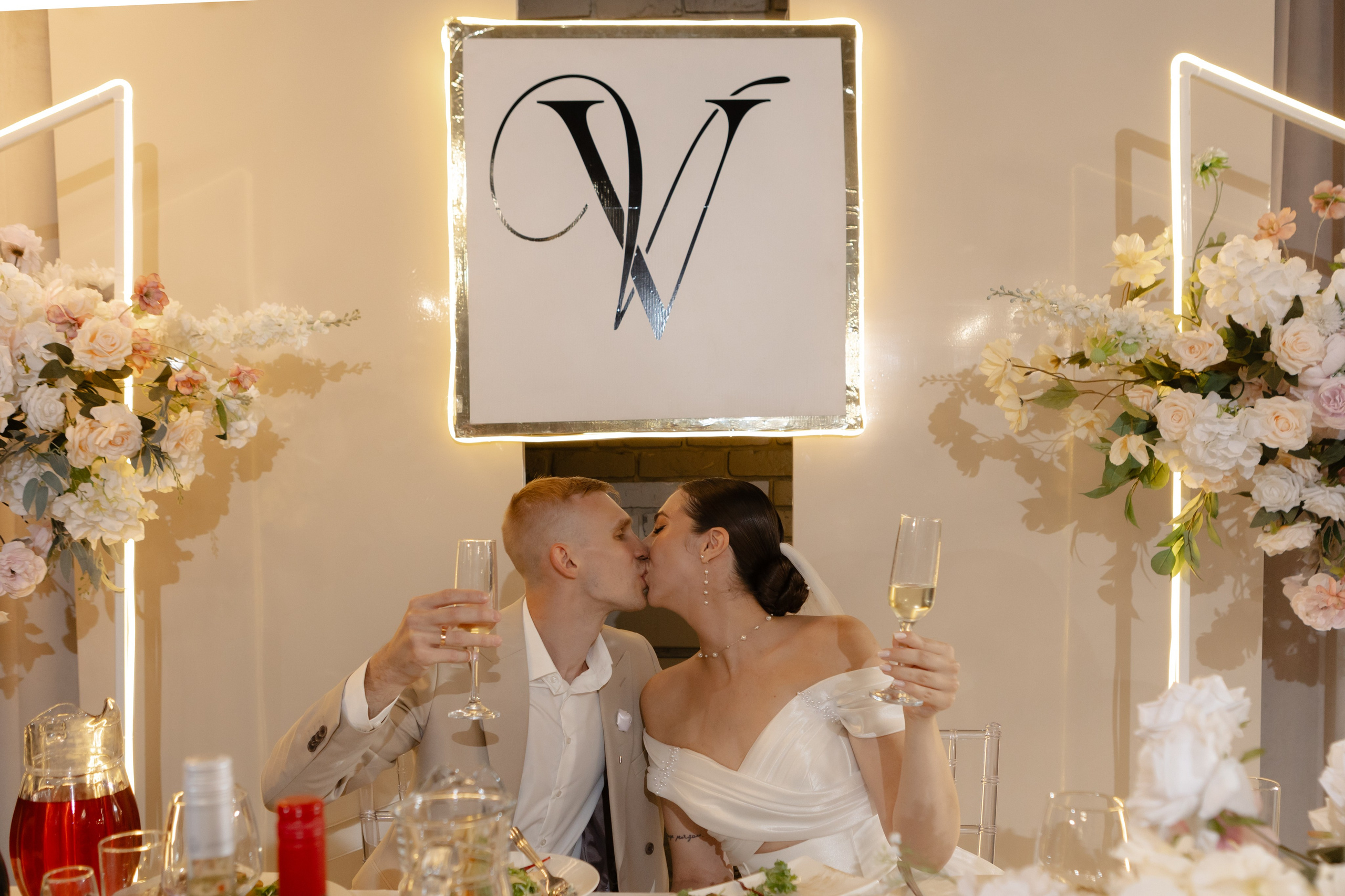 Вика и Валентин. Главная