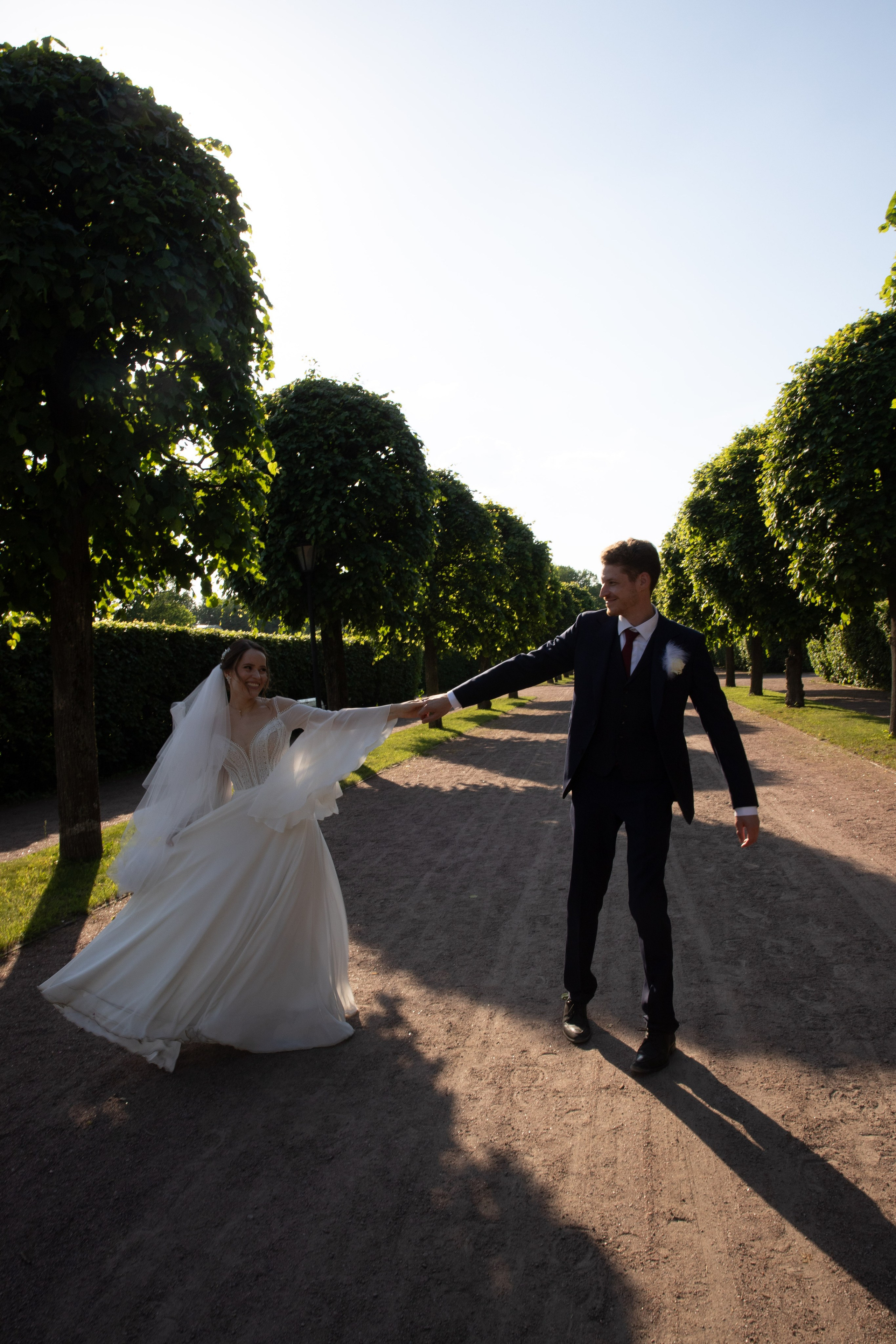 Летняя свадьба в Кусково. Свадебный и портретный фотограф в Москве Мария Кравченко
