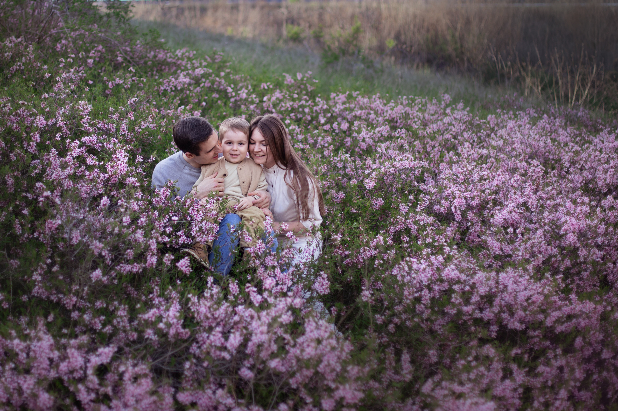 Прогулочная фотосессия. Семейный фотограф Полина Высоцкая в Оренбурге