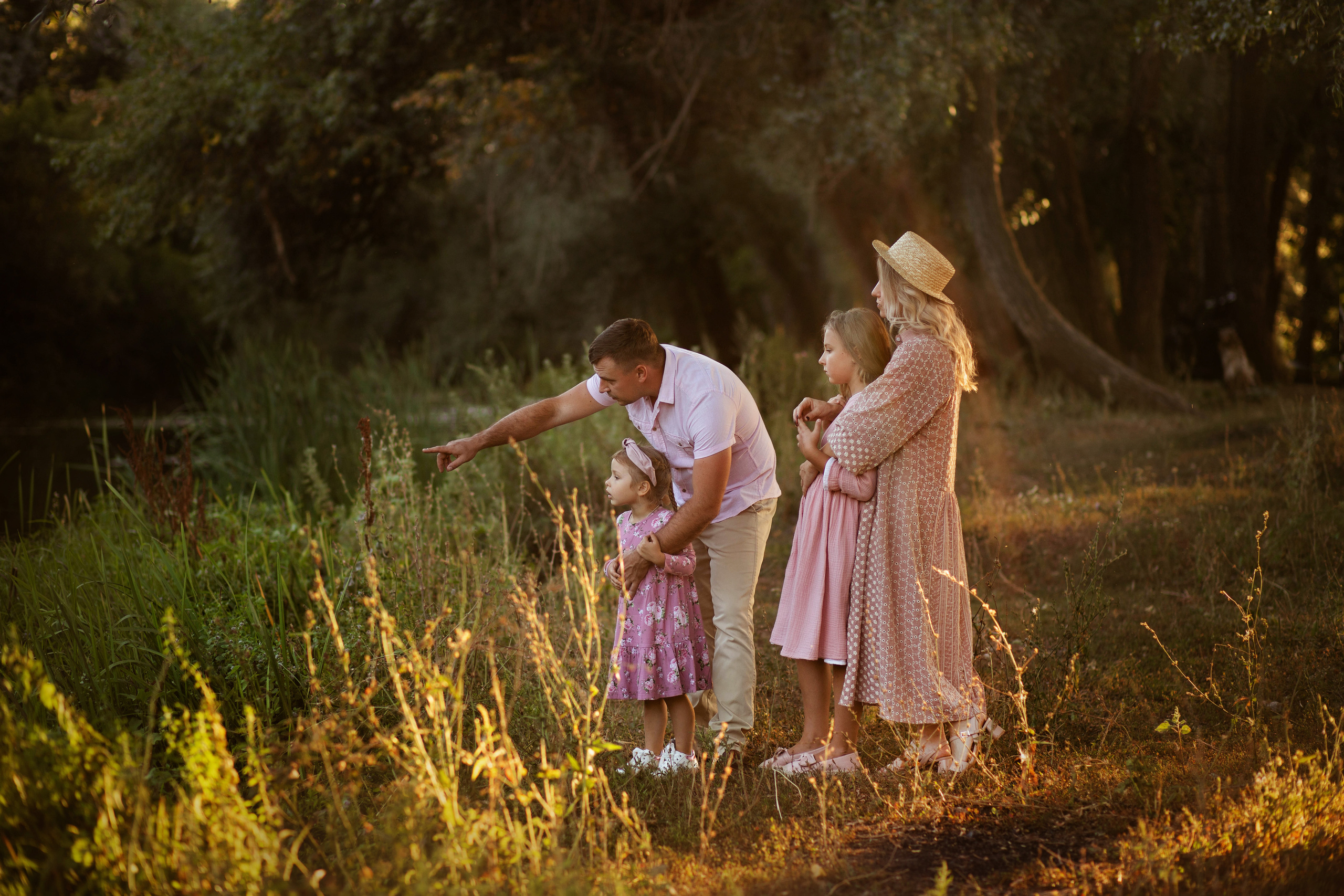 Прогулочная фотосессия. Семейный фотограф Полина Высоцкая в Оренбурге