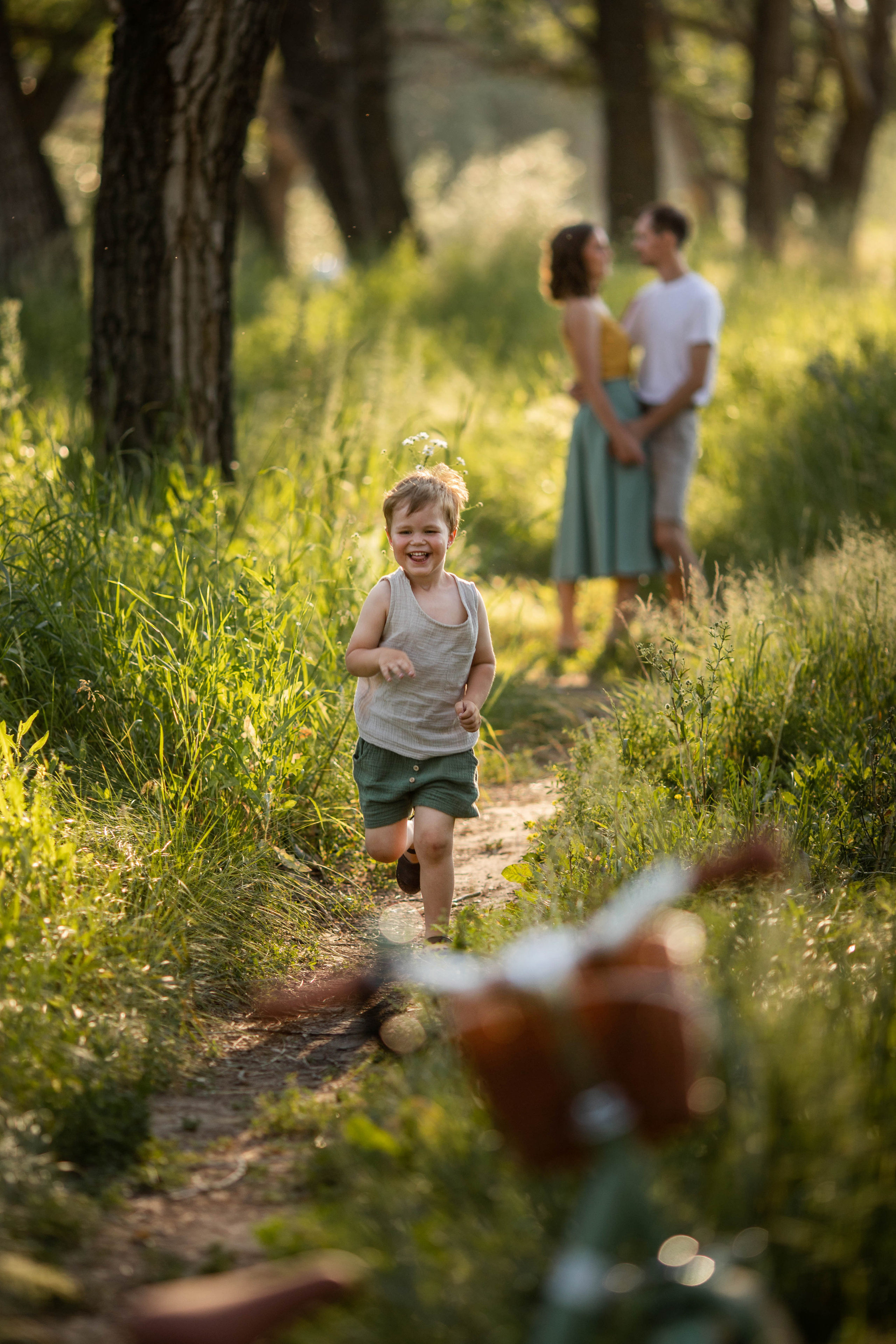 Прогулочная фотосессия. Семейный фотограф Полина Высоцкая в Оренбурге
