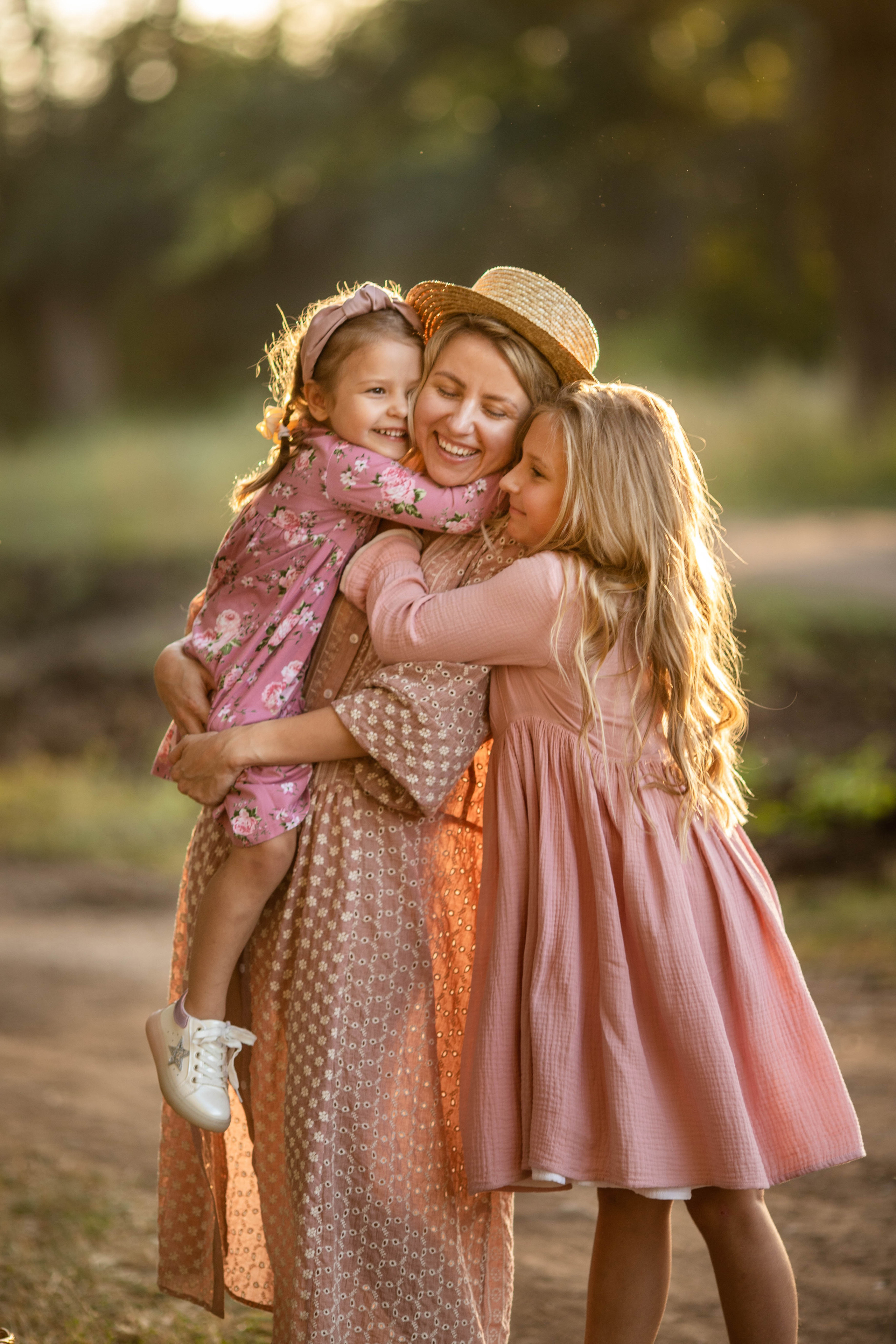 Прогулочная фотосессия. Семейный фотограф Полина Высоцкая в Оренбурге
