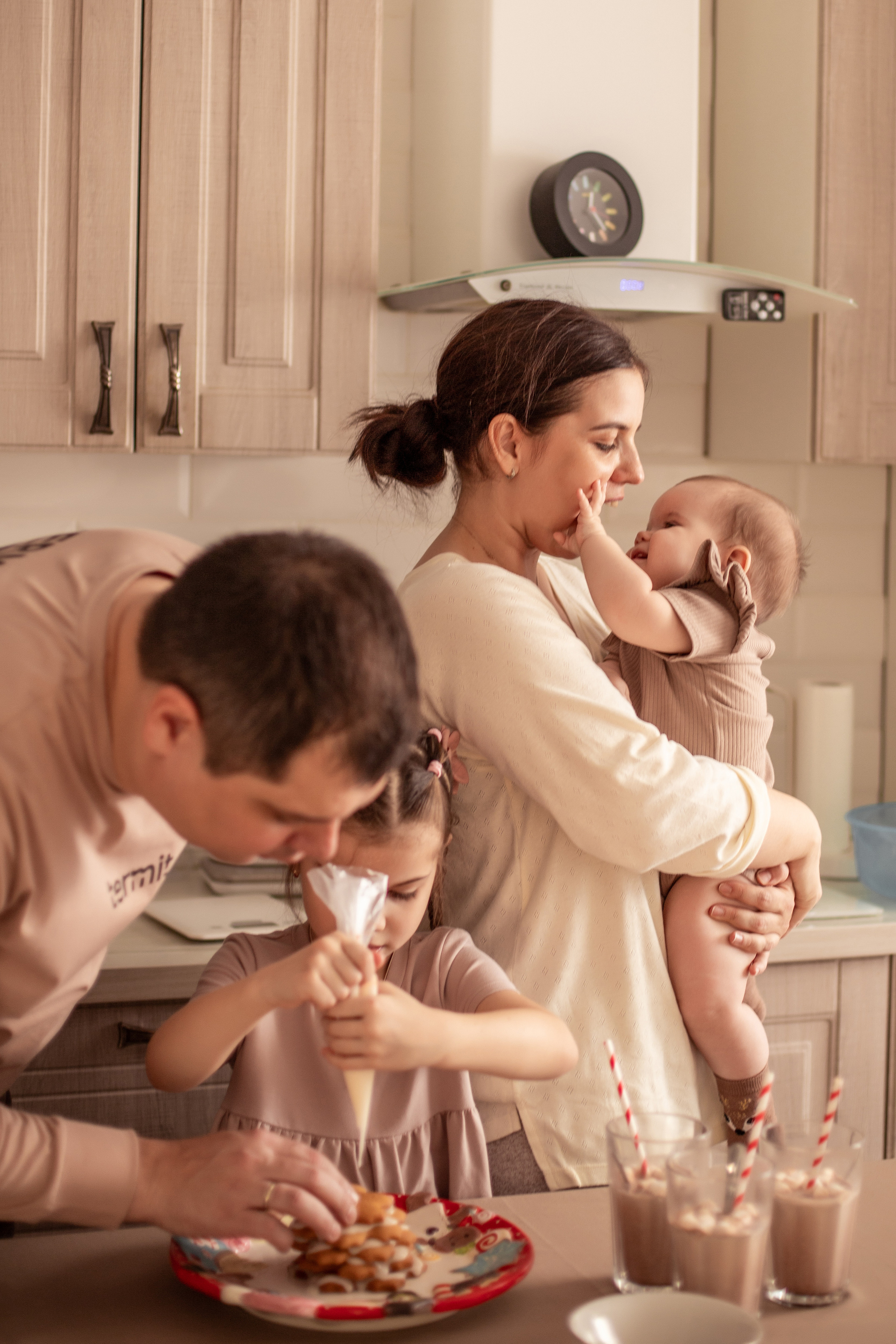 Домашняя фотосессия. Семейный фотограф Полина Высоцкая в Оренбурге