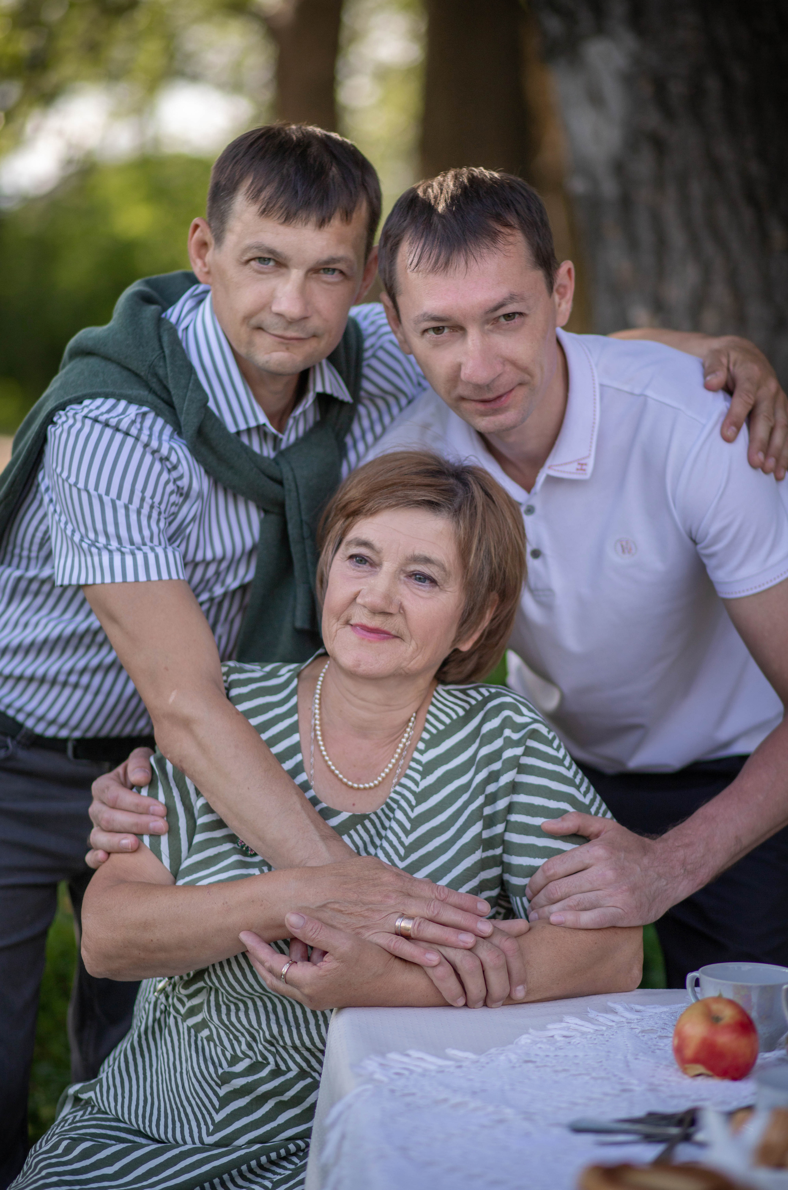 Фотосессия Поколения. Семейный фотограф Полина Высоцкая в Оренбурге