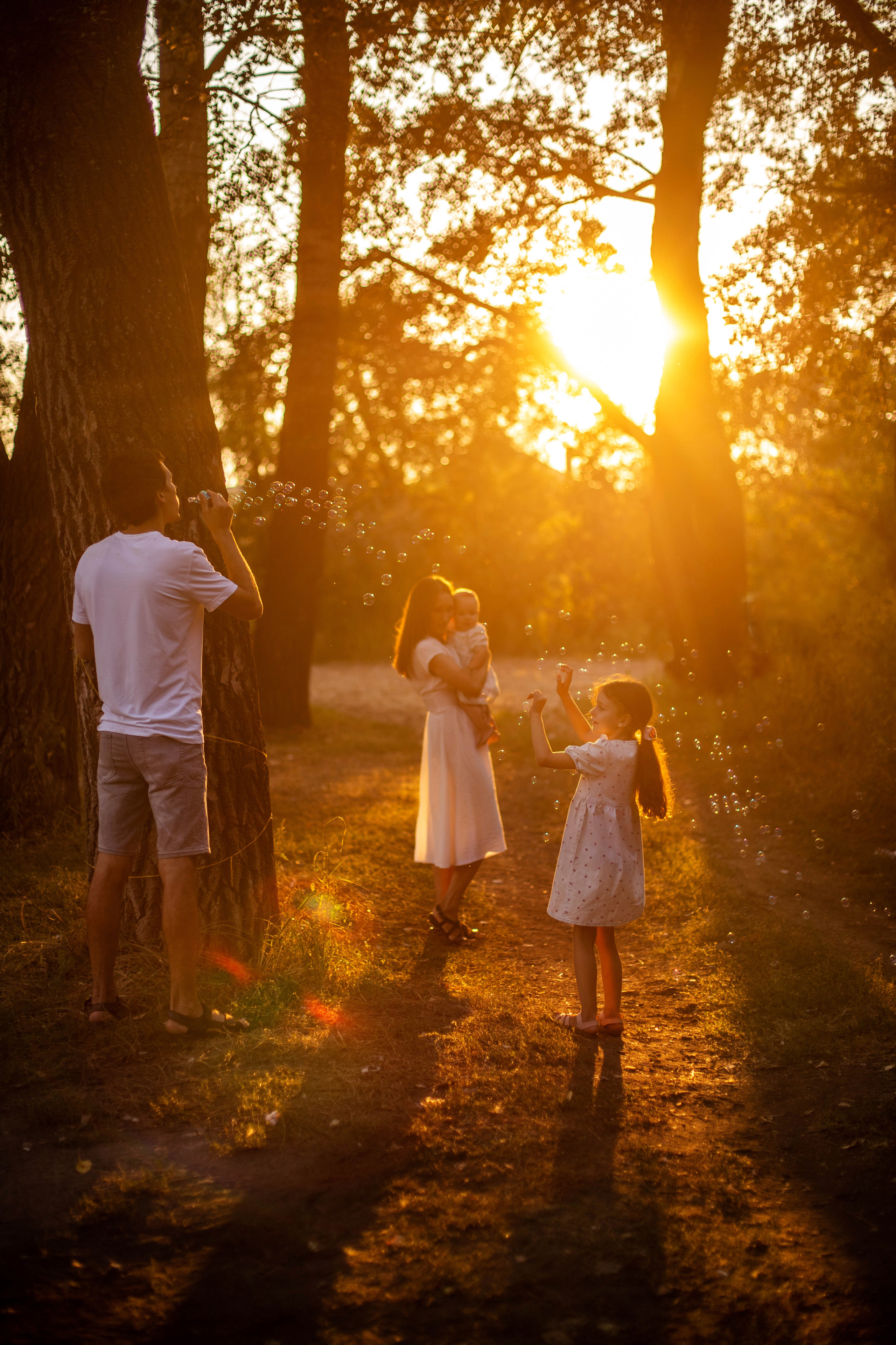 Прогулочная фотосессия. Семейный фотограф Полина Высоцкая в Оренбурге