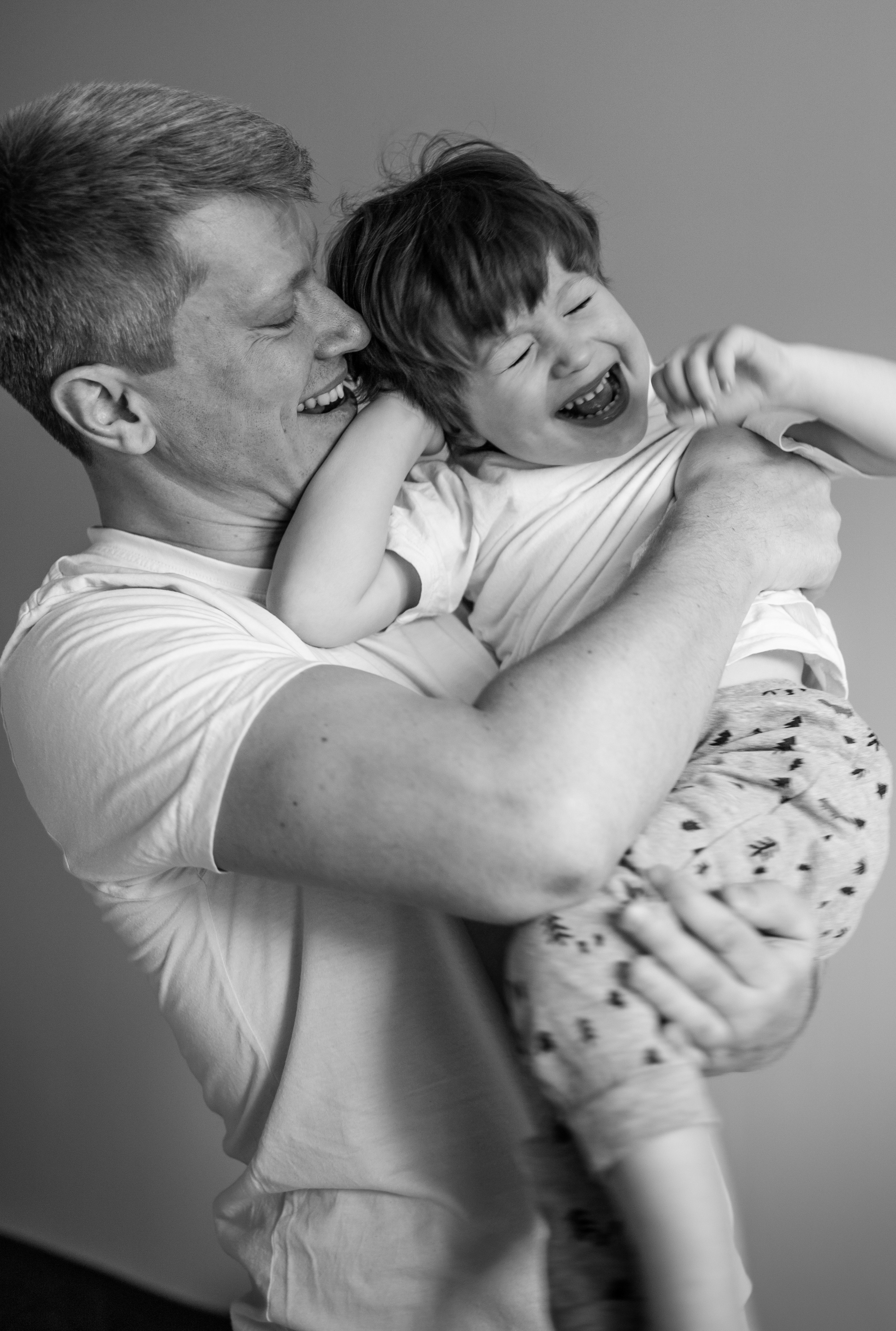 Домашняя фотосессия. Семейный фотограф Полина Высоцкая в Оренбурге