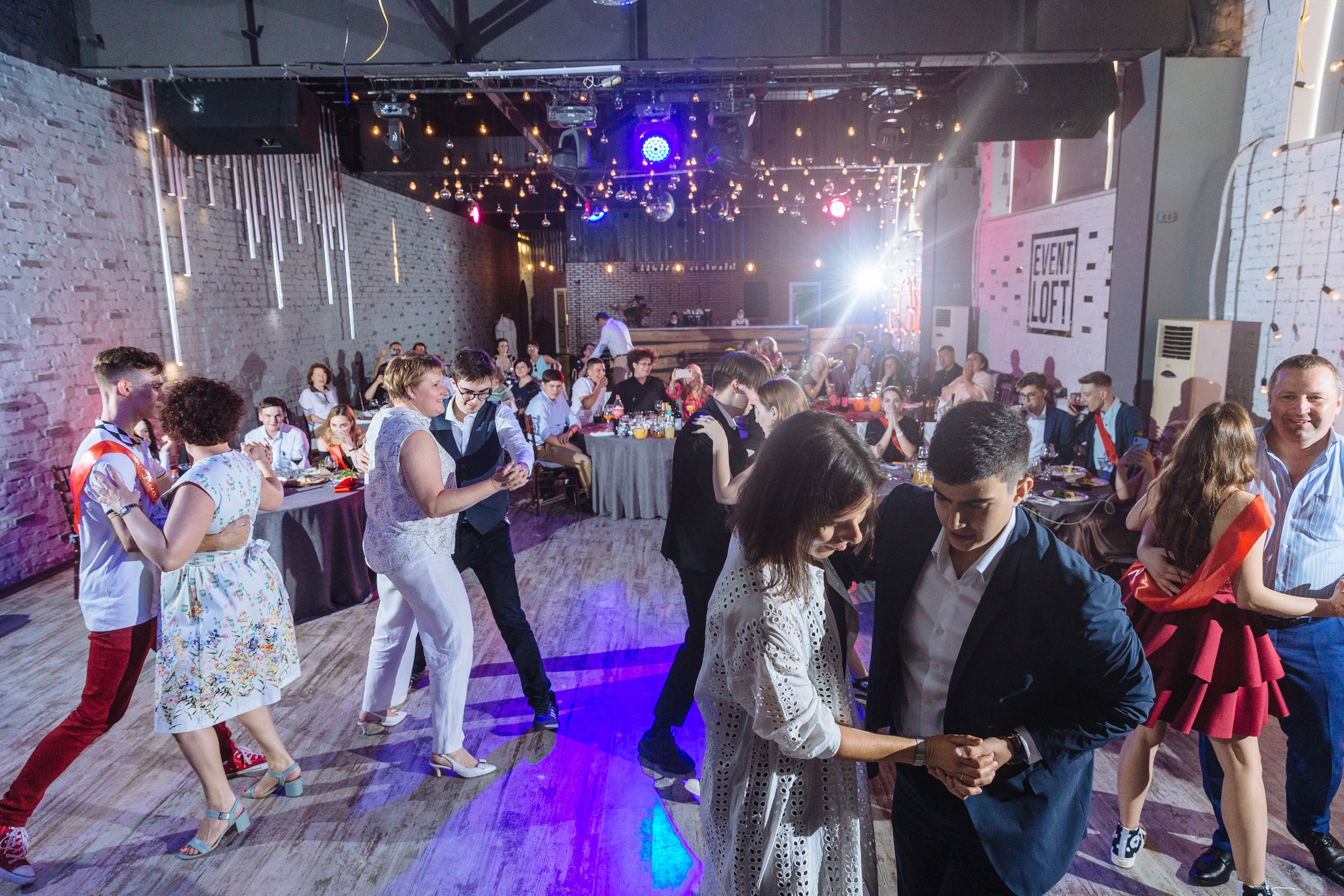 Выпускные '21. Портфолио свадебного фотографа. Роман Каргаполов