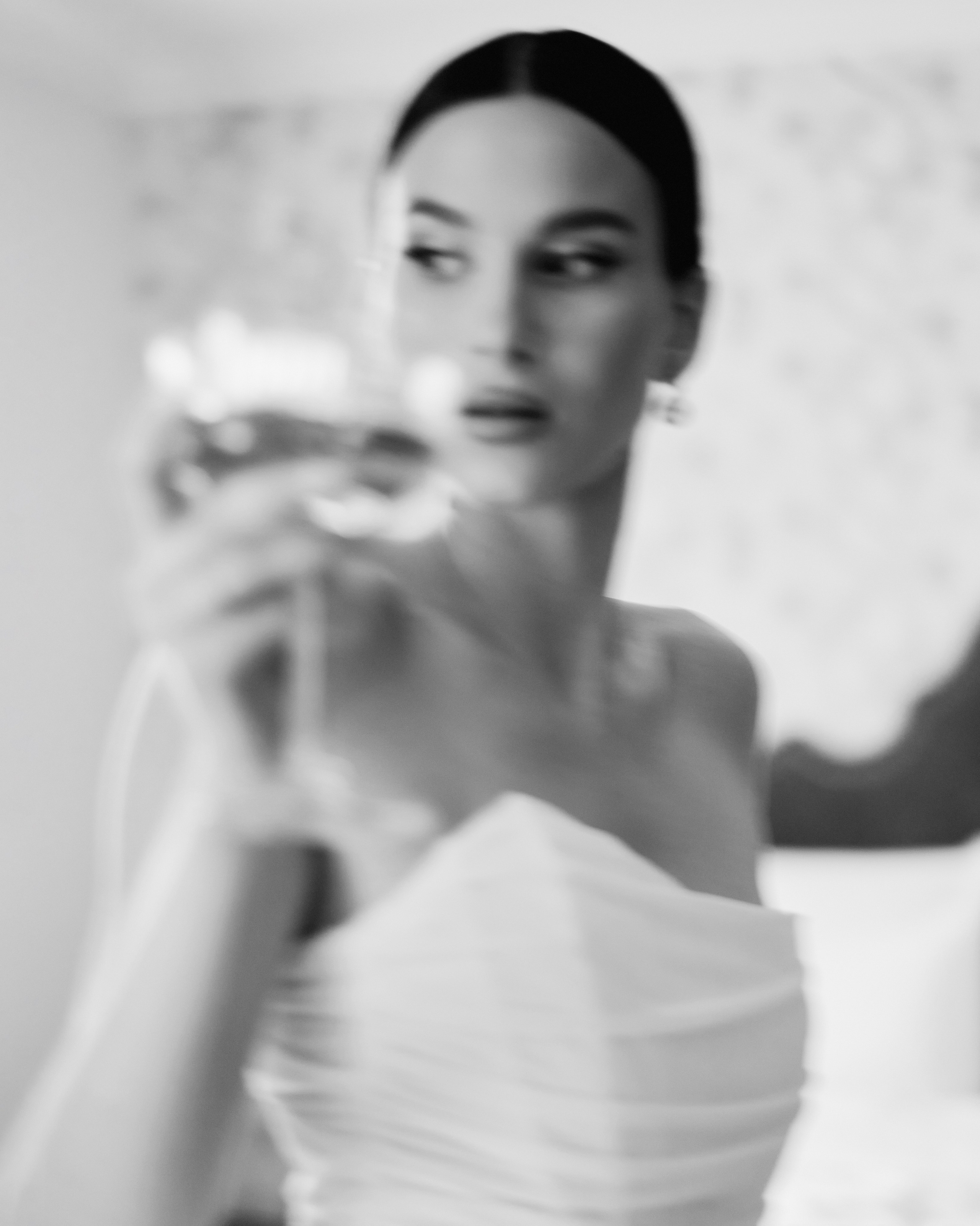 Она похожа на Меган Фокс. Свадебный фотограф в Ростовe-на-Дону Анастасия Прутова