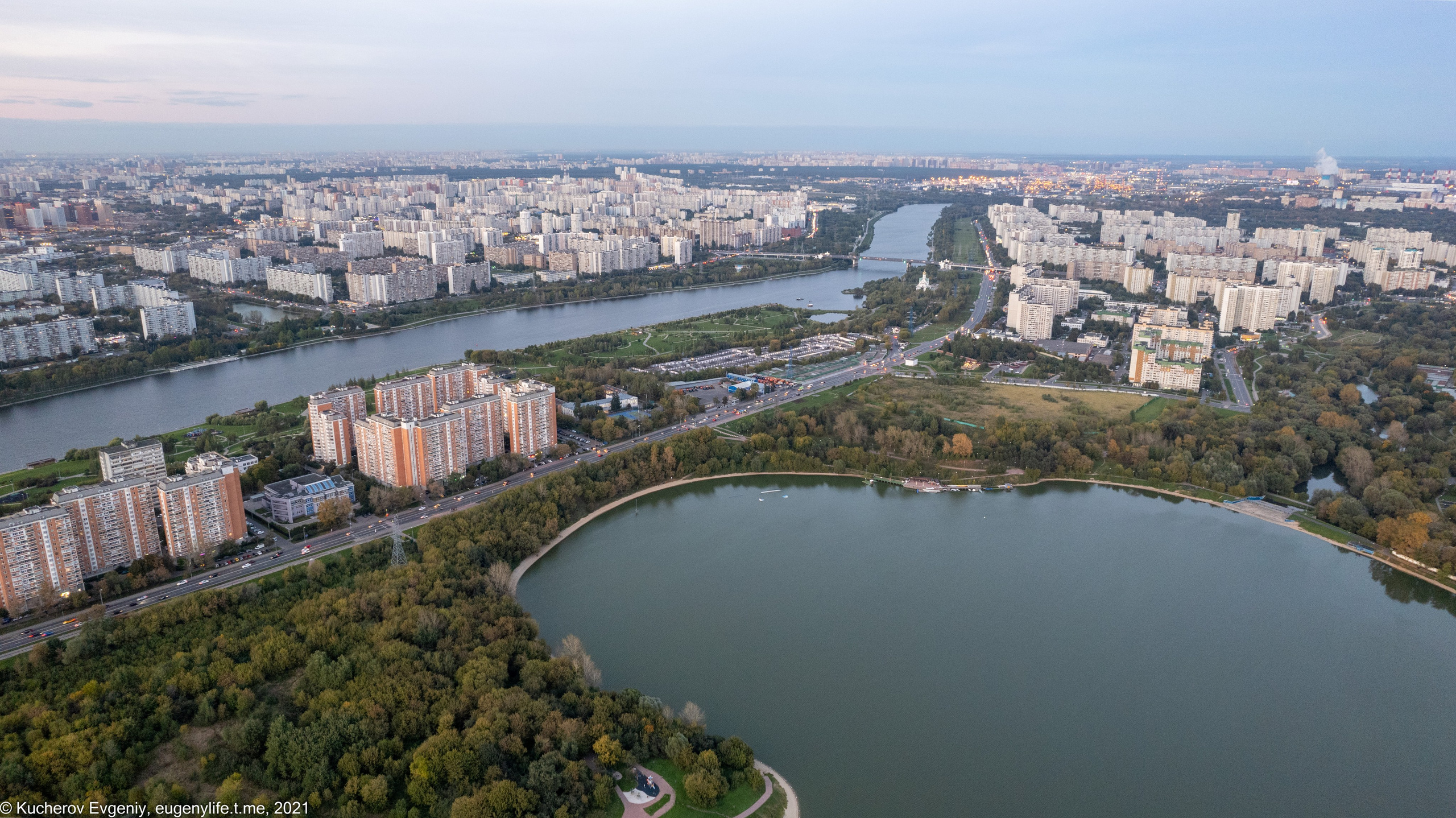 Закат и циклон. Кучеров Евгений. Фотограф