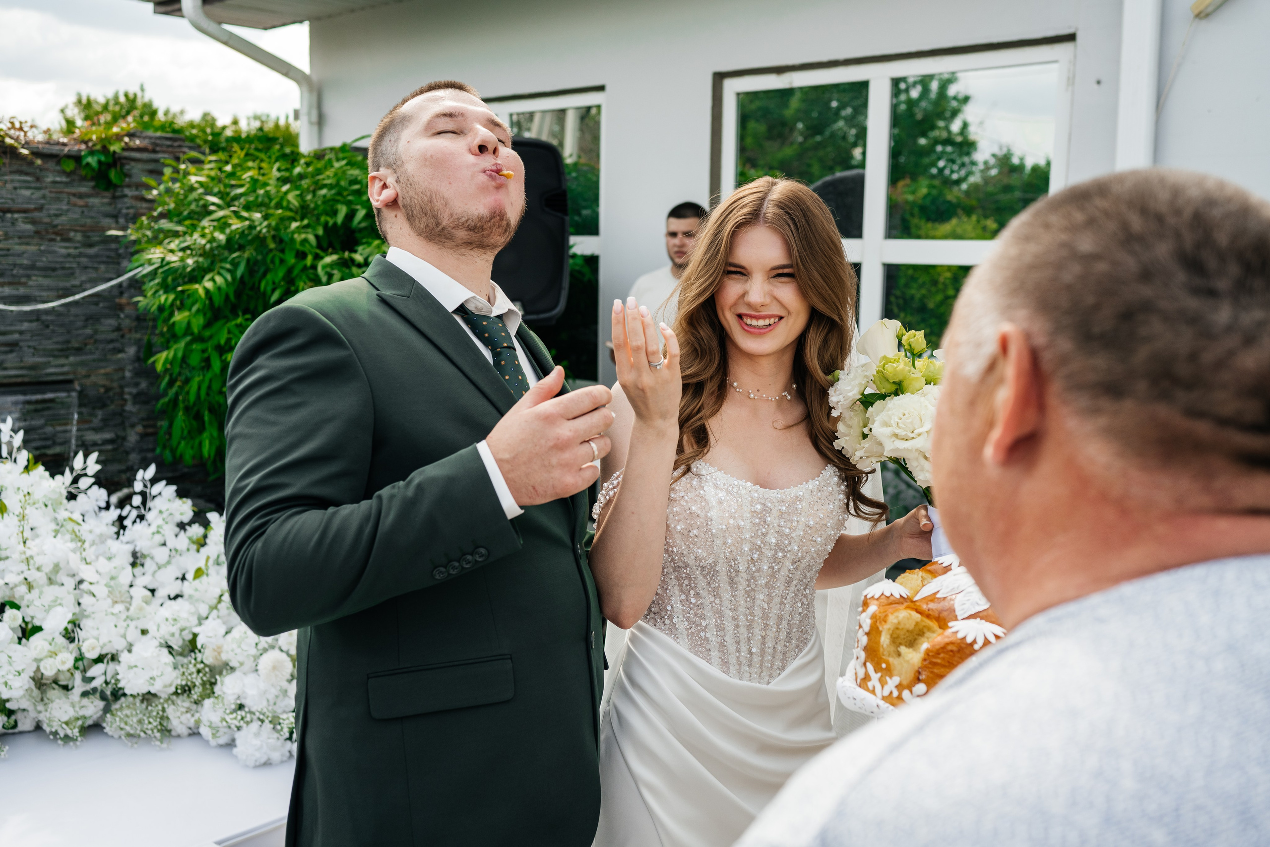 Виолетта и Роман. Белая Калитва «Рандеву». Фотограф в Каменске-Шахтинском Ольга Сагал