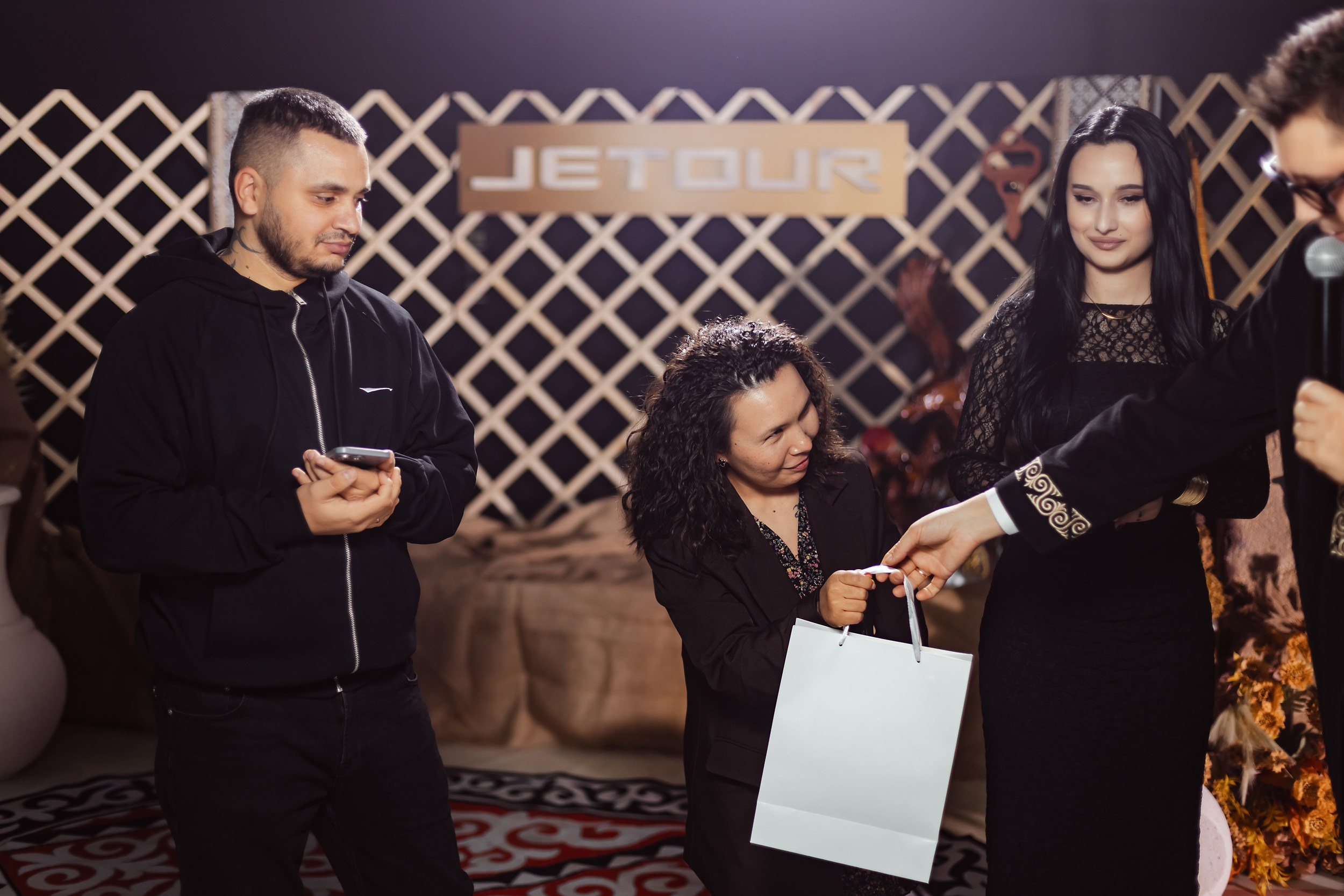 Открытие Jetour. Кипятком Павлодар