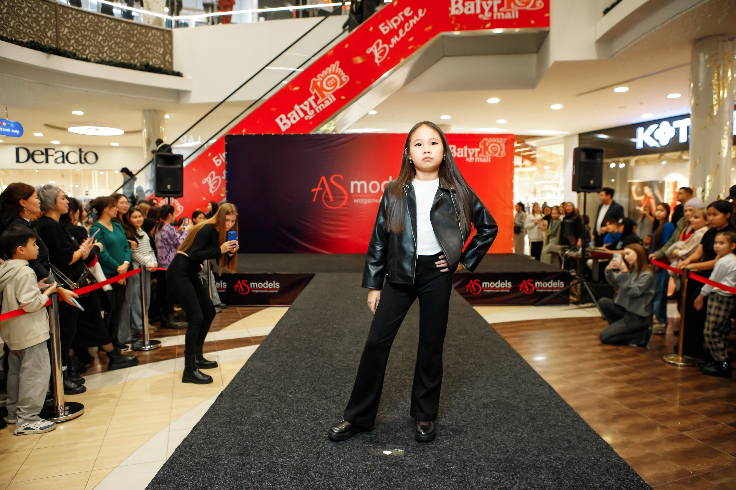 Fashion Show модельной школы AS Models. Кипятком Павлодар