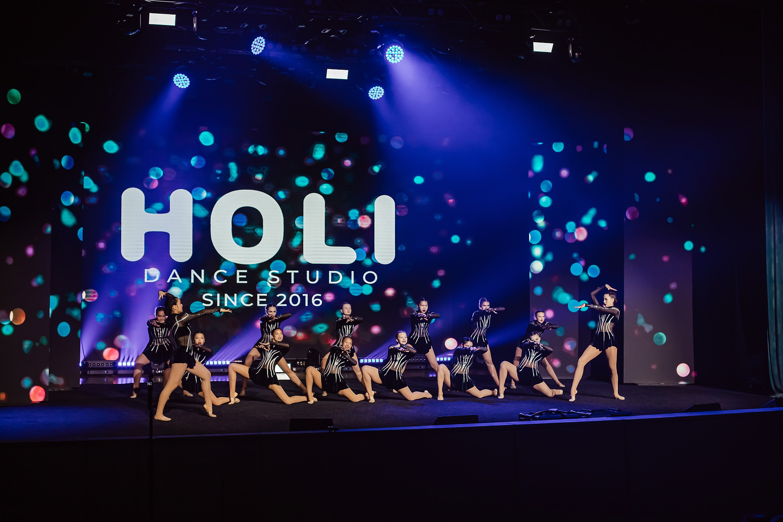 10 лет Holi Fance Studio | Part 1. Кипятком Павлодар