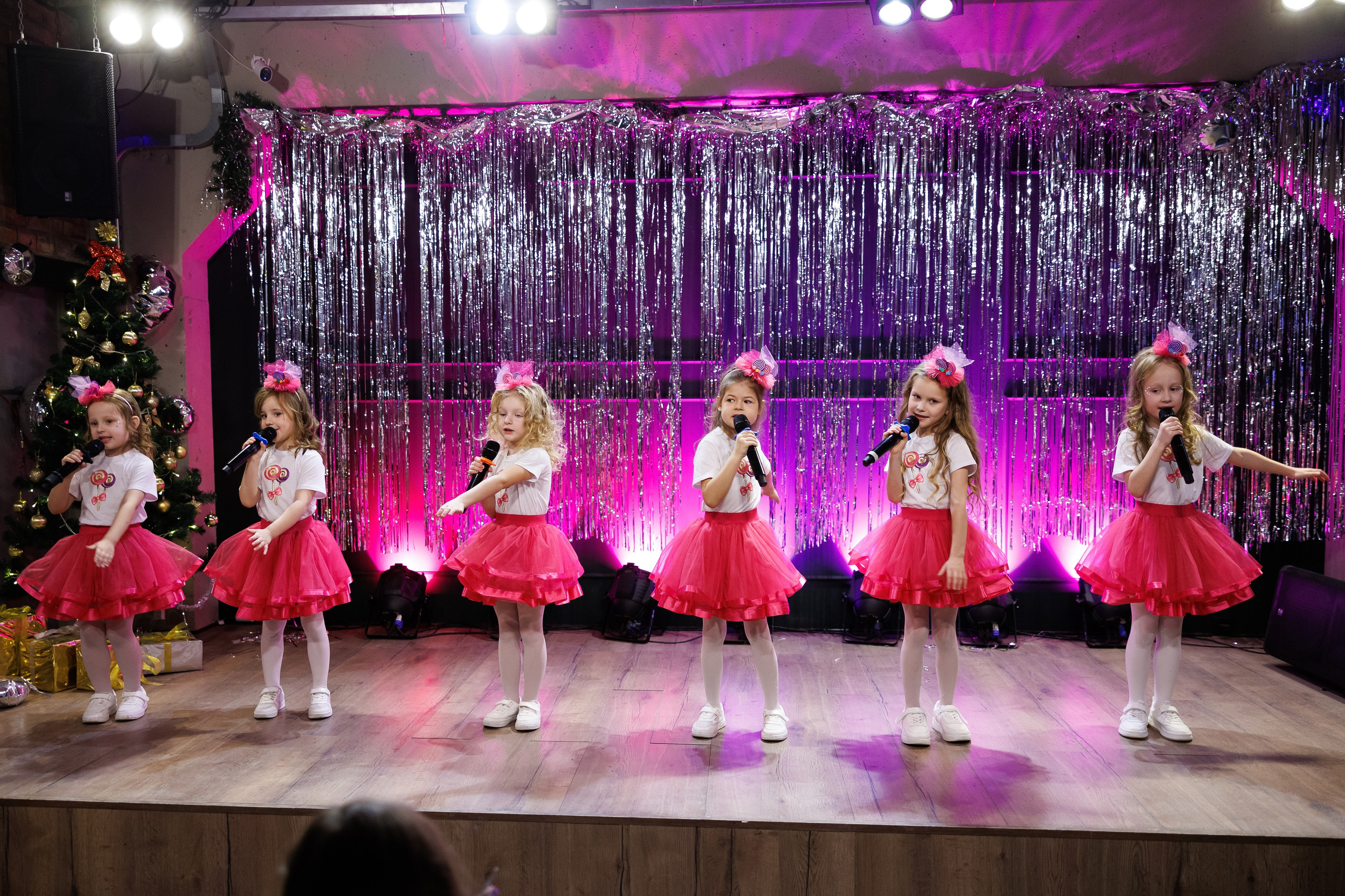 Отчетный новогодний концертстудии Крылья. Фотограф в Воронеже Галина Фурсова