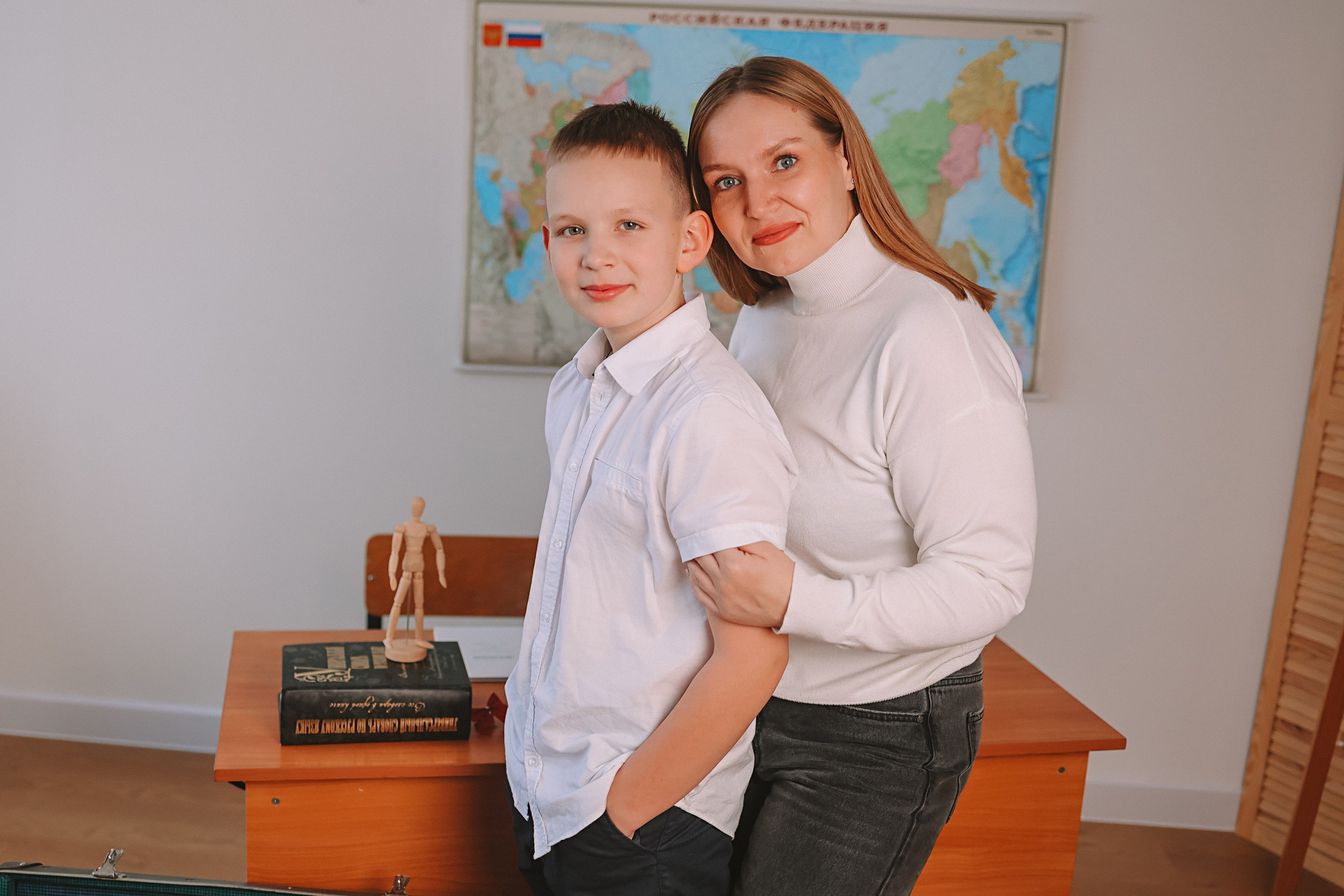 4 класс студия портрет и иконки. Семейный фотограф Тюмень, фотограф на роды Салмина Мария