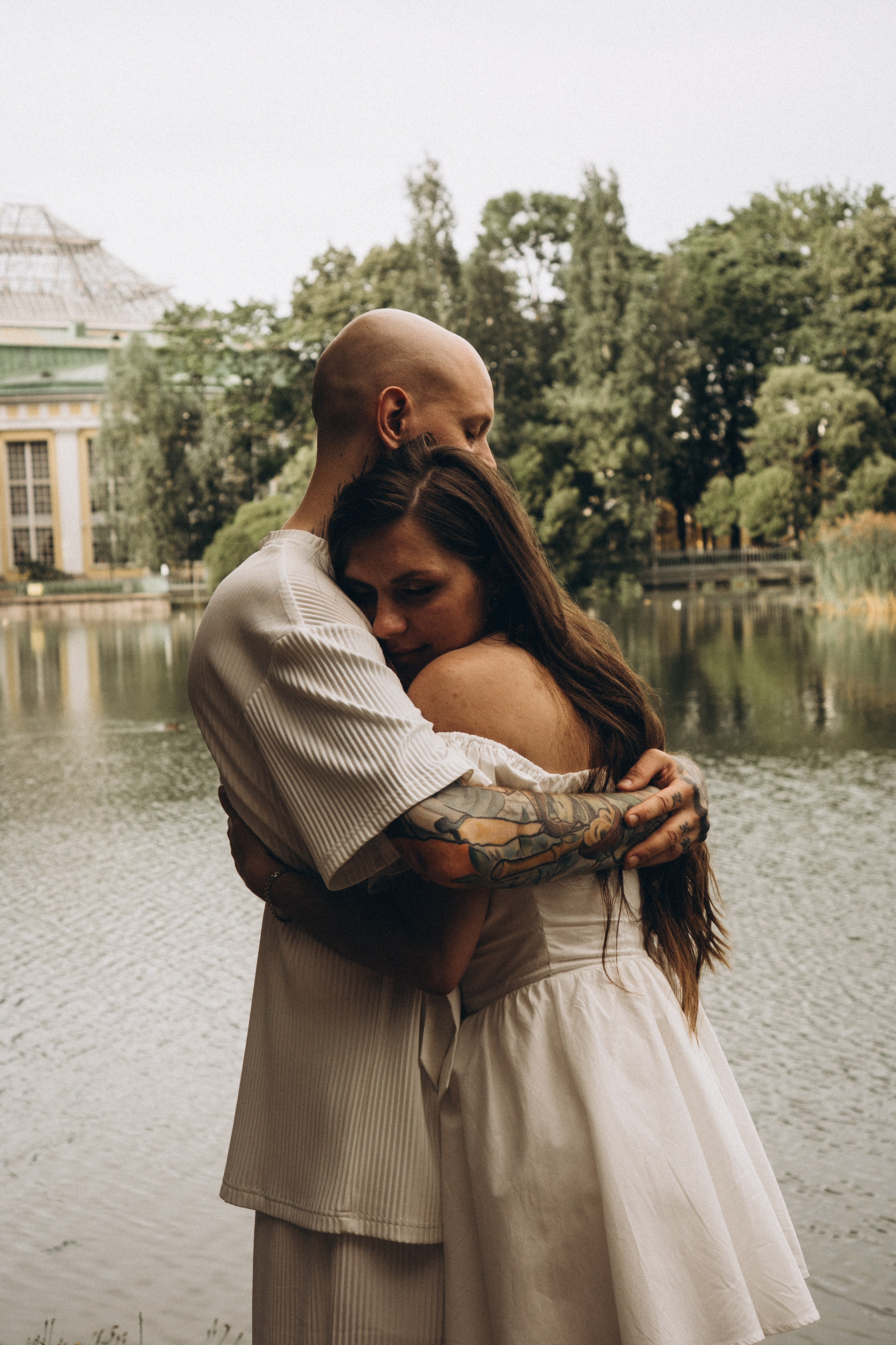 СВАДЕБНАЯ ПРОГУЛКА ПО ТАВРИЧЕСКОМУ САДУ И НЕВСКОЙ РАТУШЕ. Профессиональный фотограф, Санкт-Петербург — Виктория Богомолова