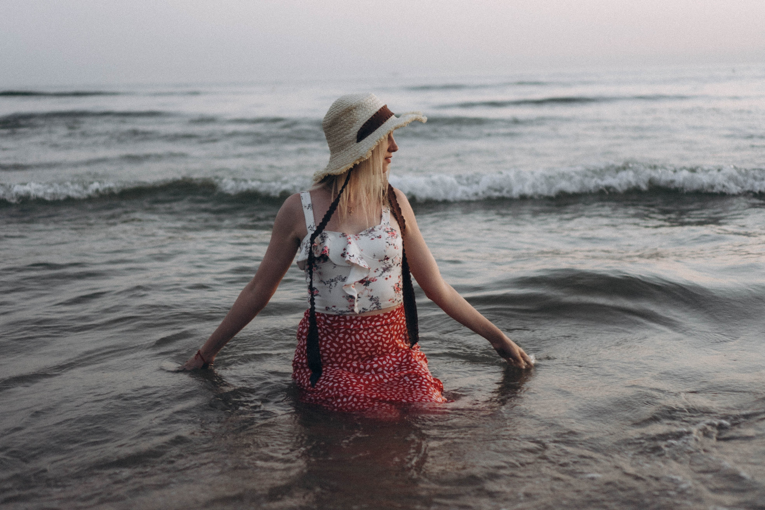 Июльский вечер на берегу черного моря. Профессиональный фотограф, Санкт-Петербург — Виктория Богомолова