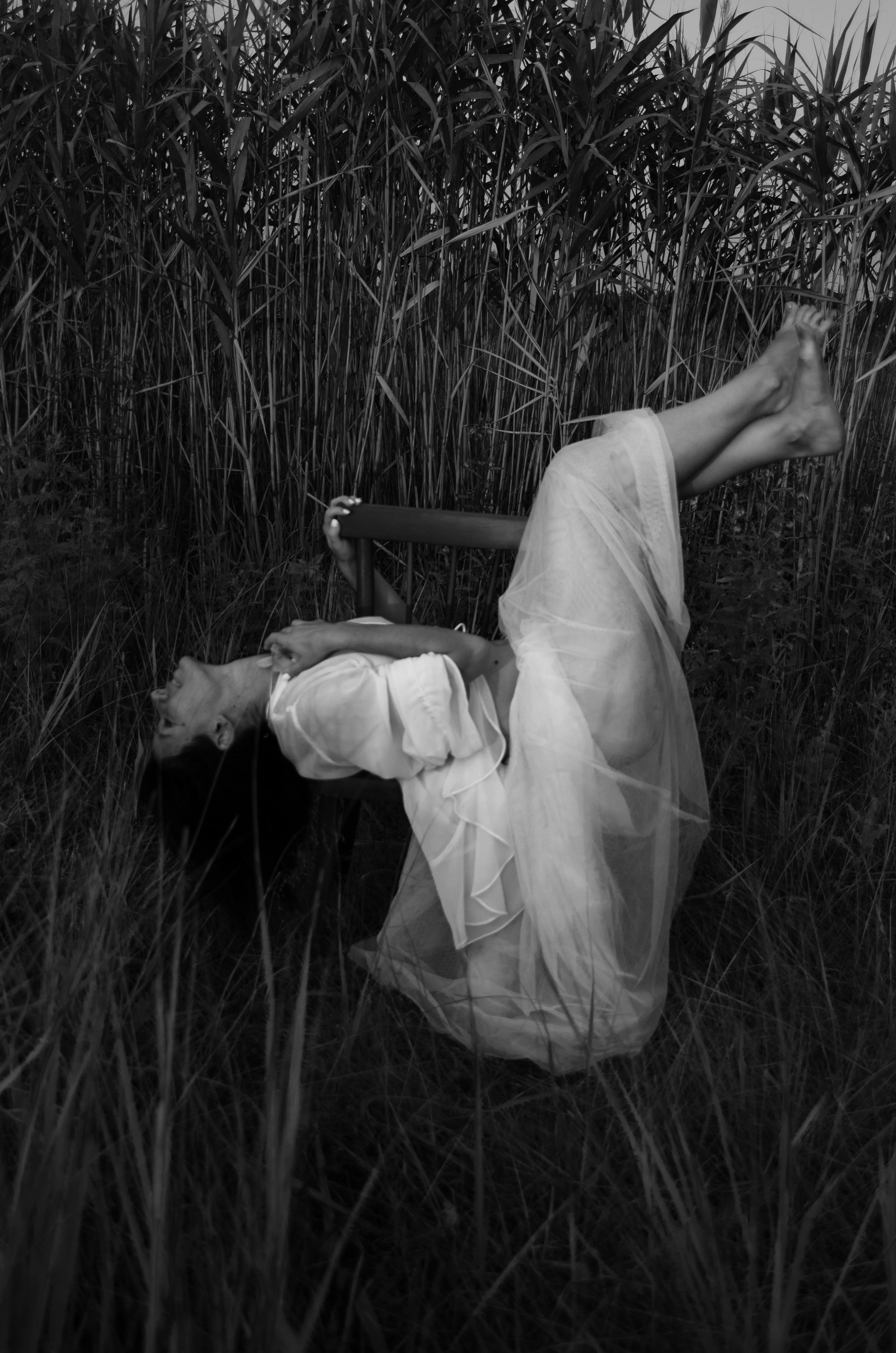 Нина. Камыши. Портретный фотограф в Краснодаре Юлия Кудряшова