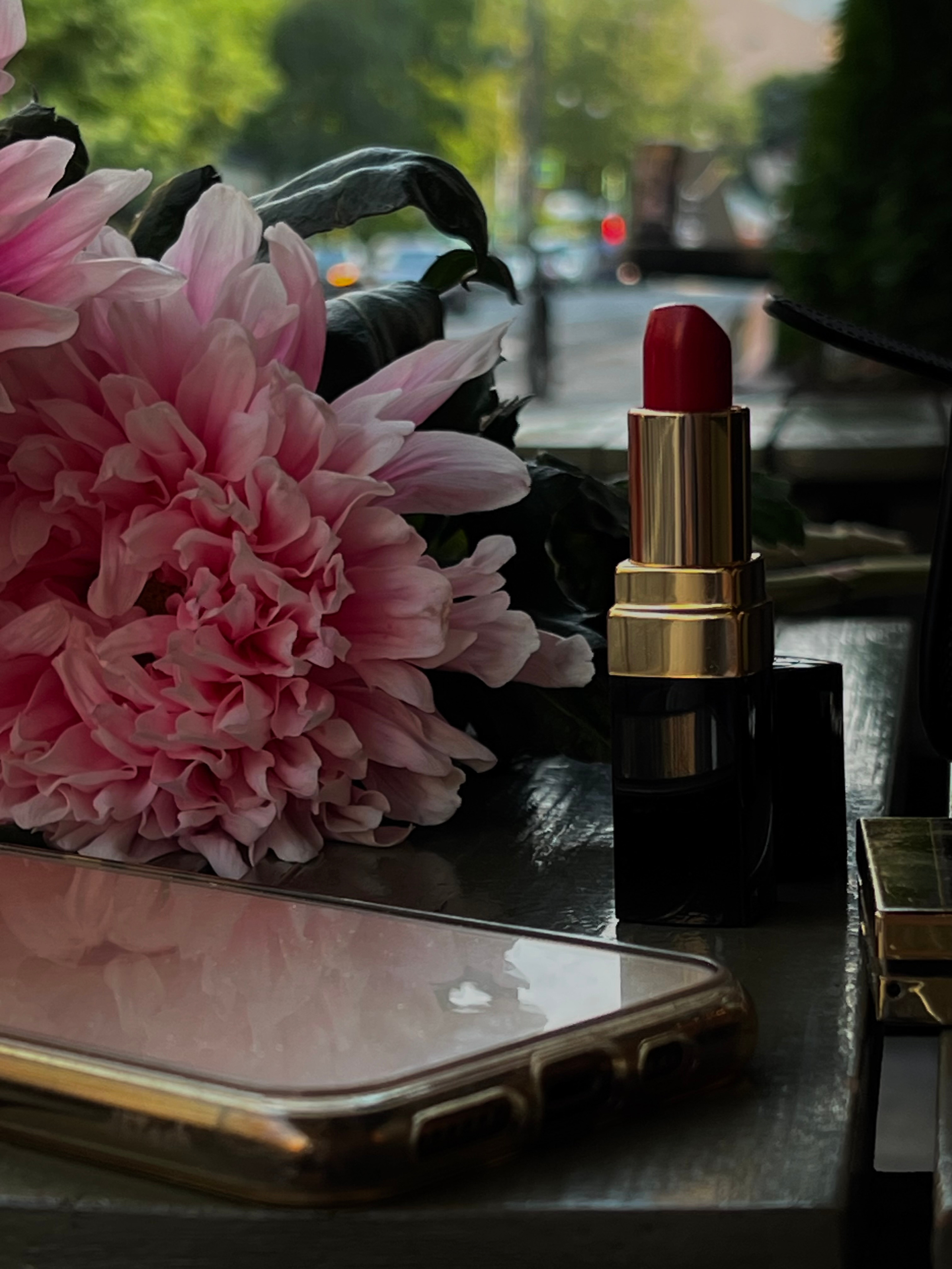 For an astrologer. Стиль и креатив. Позиционирование твоего бренда