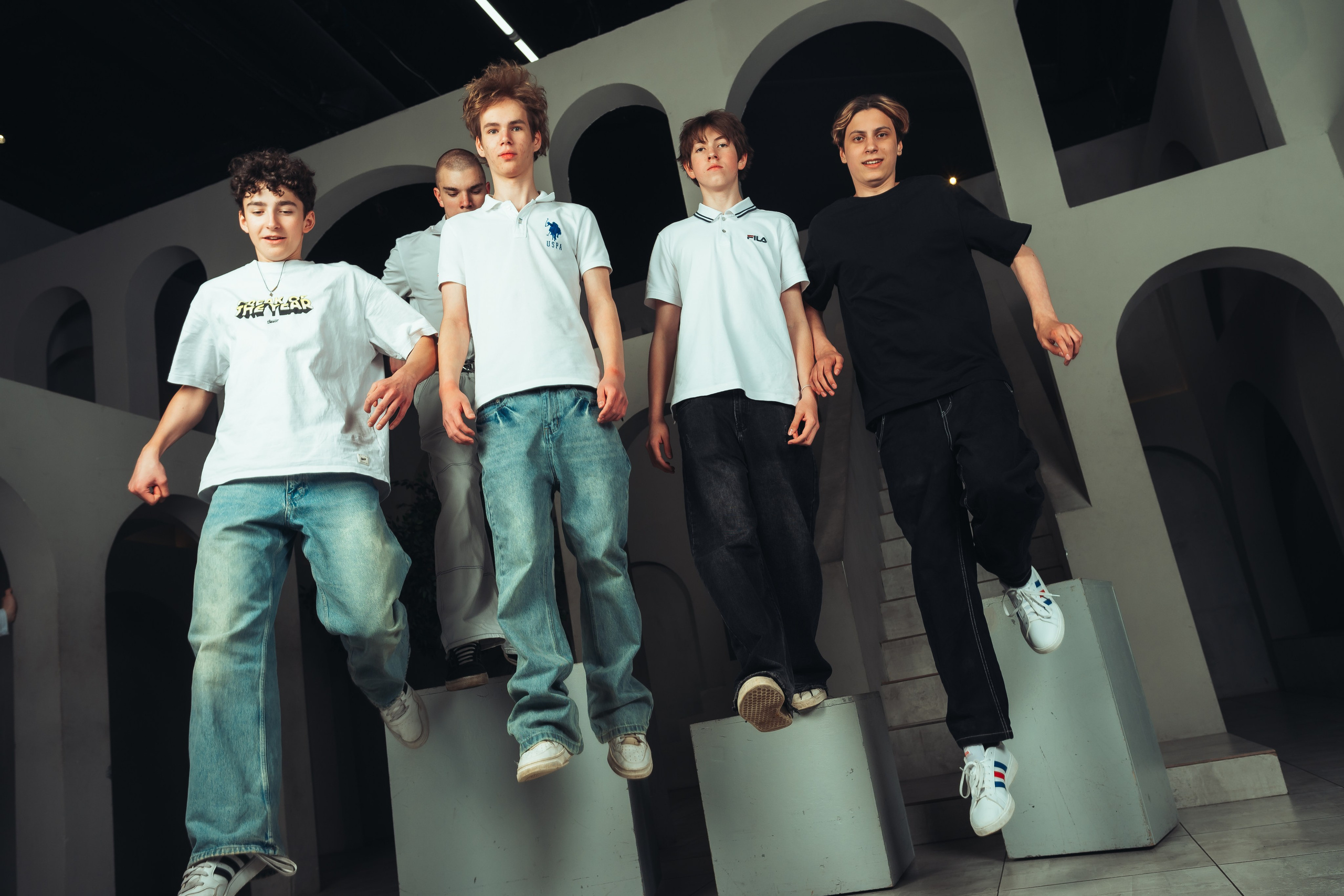 Выпускной альбом — 9"Б». Иван Кубик — фотограф и видеограф