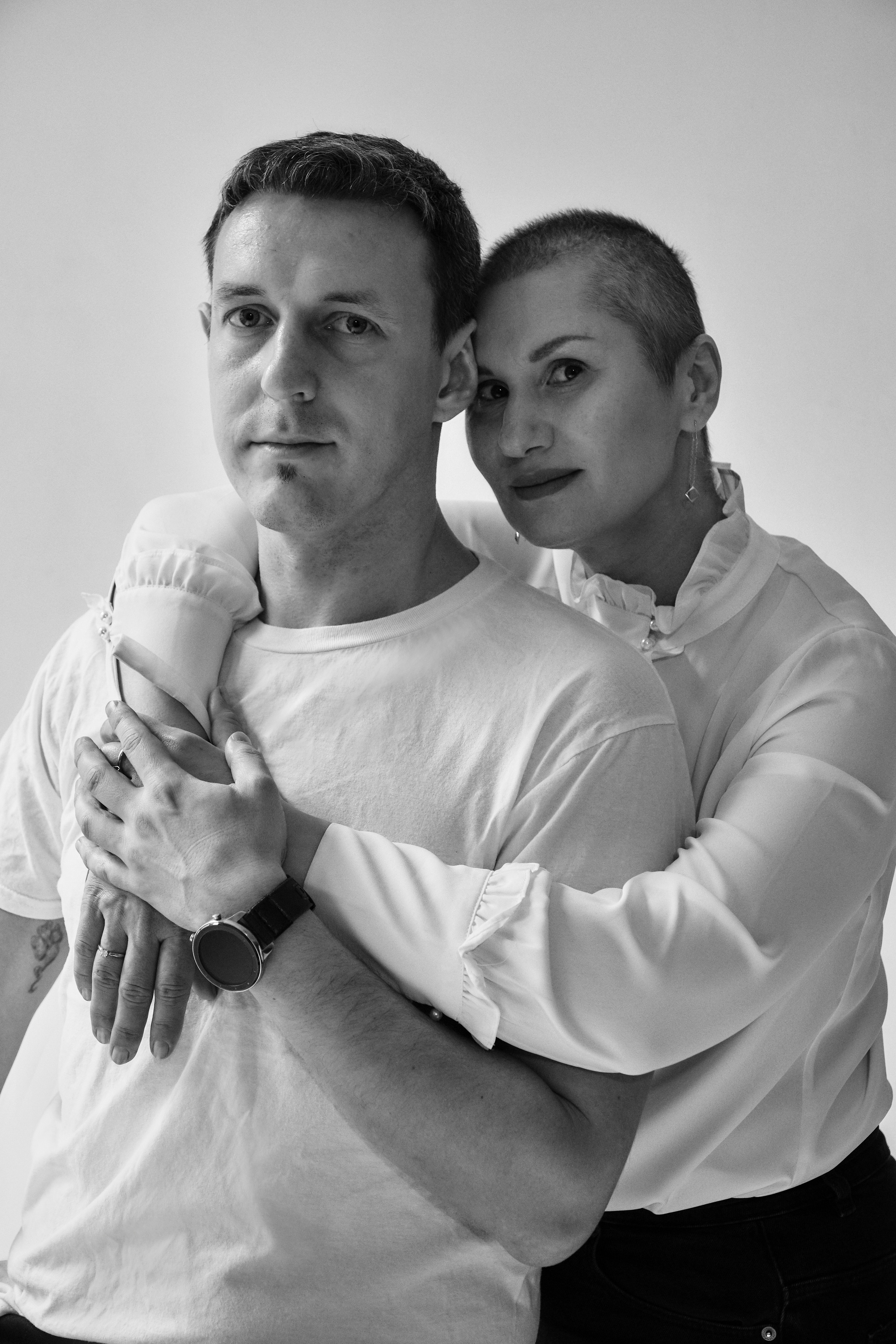 Bio and contacts. Sia Levine Design