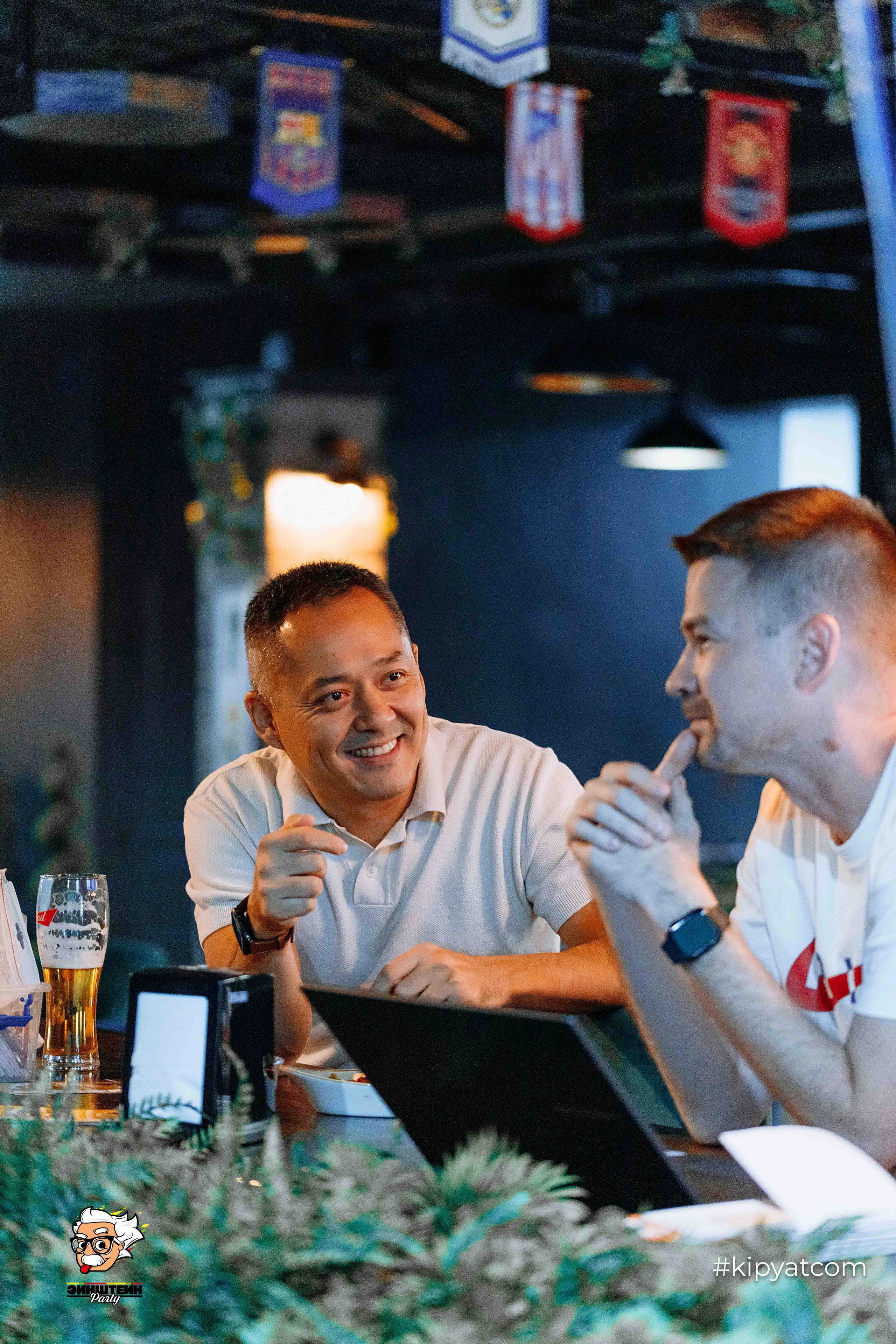 Эйнштейн Party