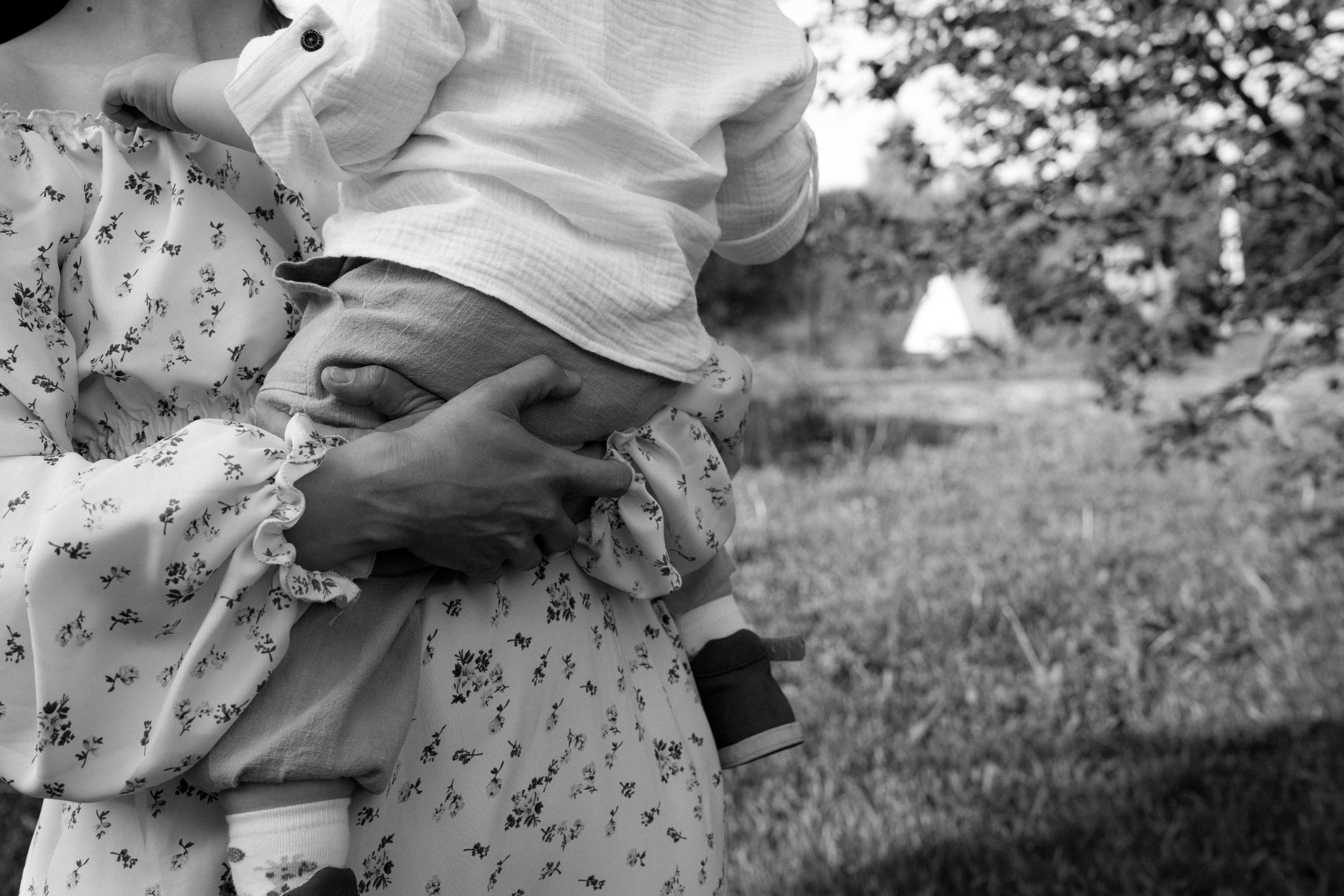 МАТЕРИНСТВО — ЭТО ПУТЬ, ГДЕ МАЛЕНЬКИЕ ЛАДОШКИ ВЕДУТ К БОЛЬШИМ ОТКРЫТИЯМ. Семейный и детский фотограф Анна Бренч