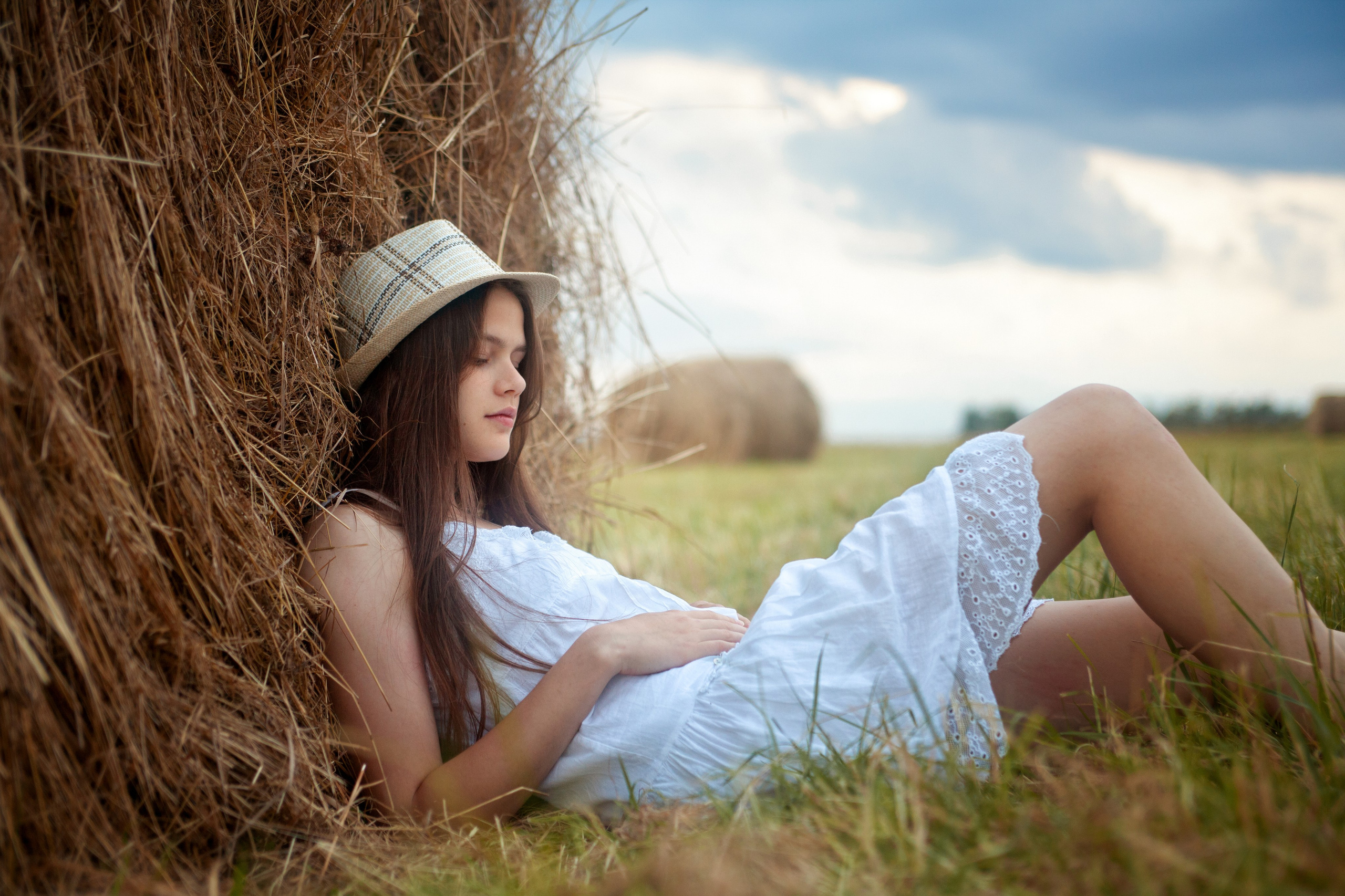 Арина. Фотограф Антонина Свешникова. ВЫПУСКНЫЕ ФОТОКНИГИ для детских садов и школ. Москва, Владимир