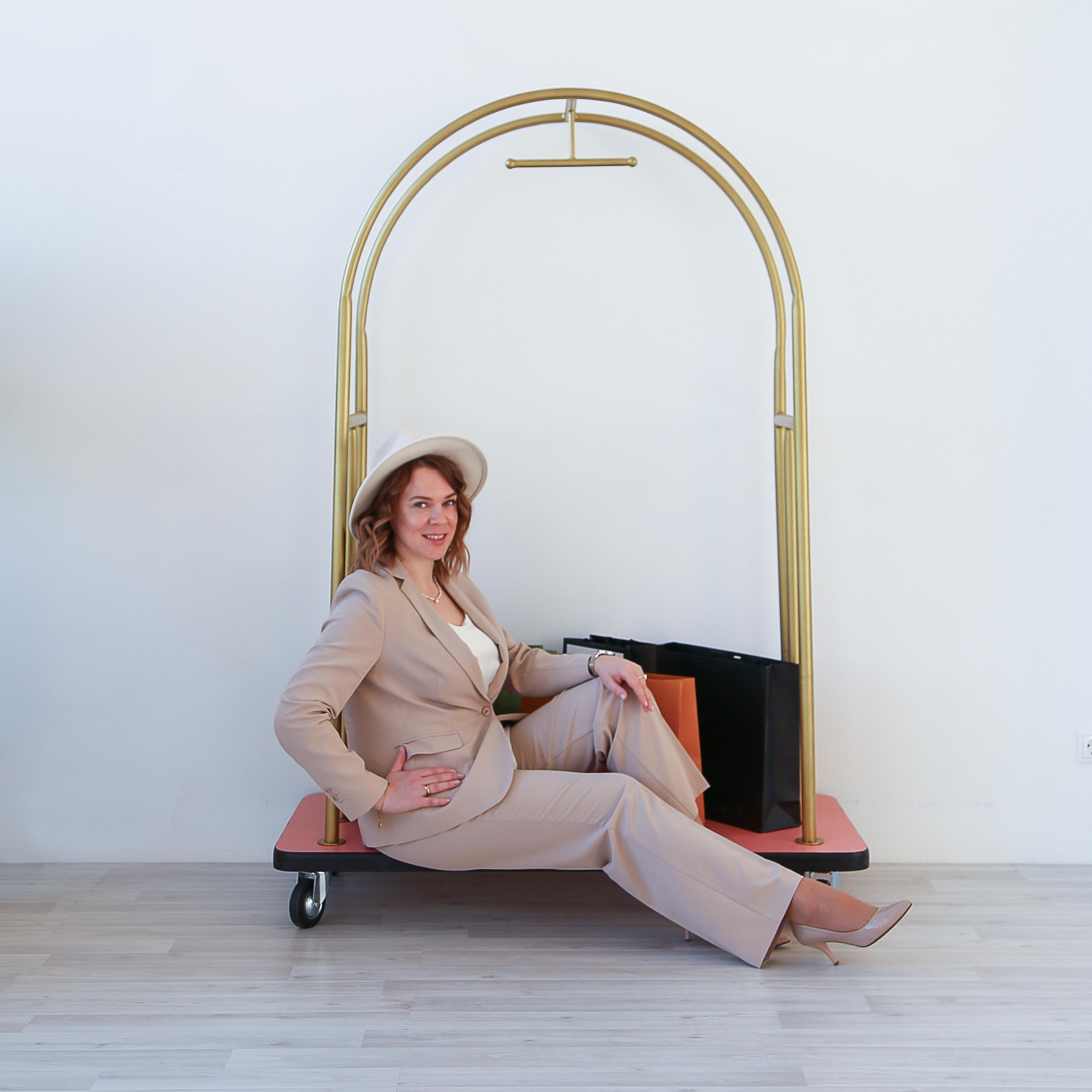 ЮЛИЯ. БЬЮТИ-ЭКСПЕРТ. Анастасия Гуськова: личный бренд/PR/медийность