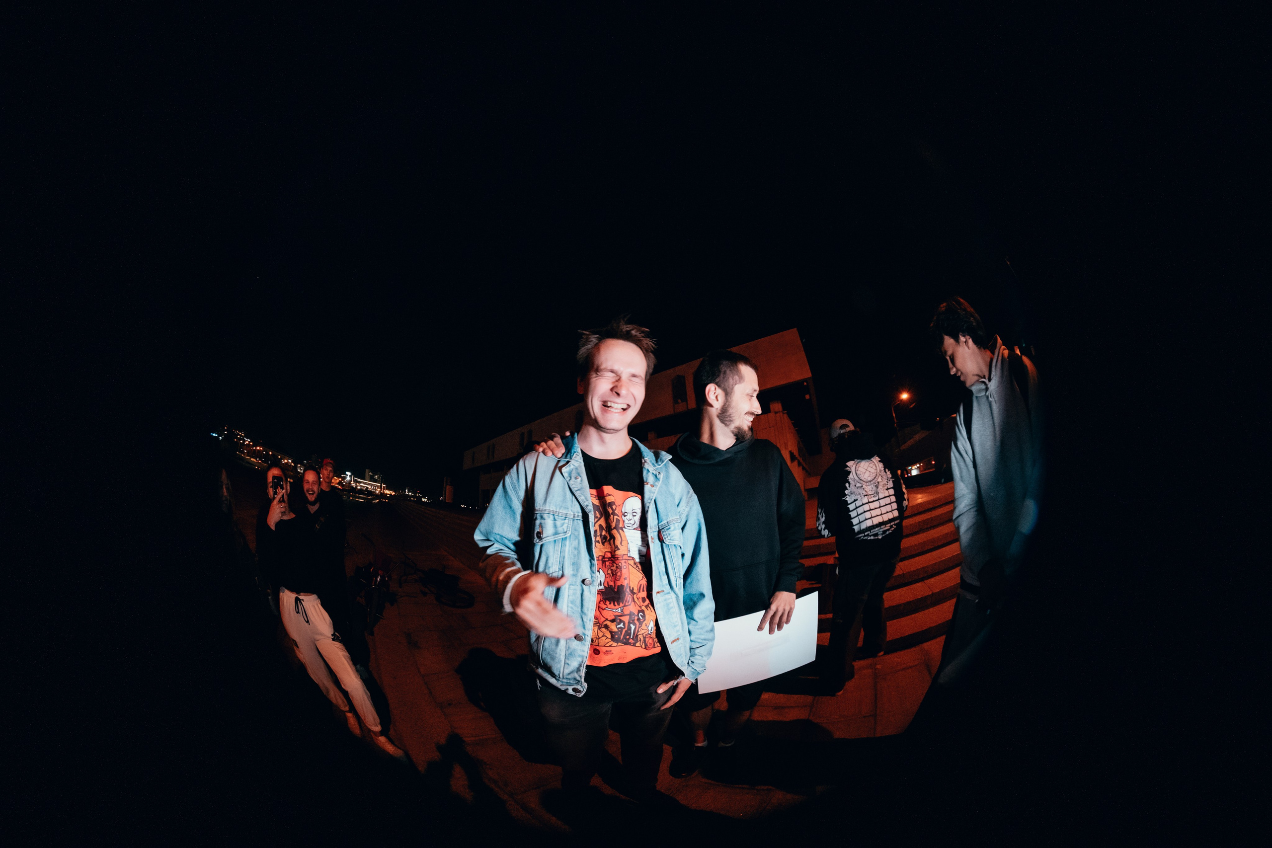 Night ride. Главная