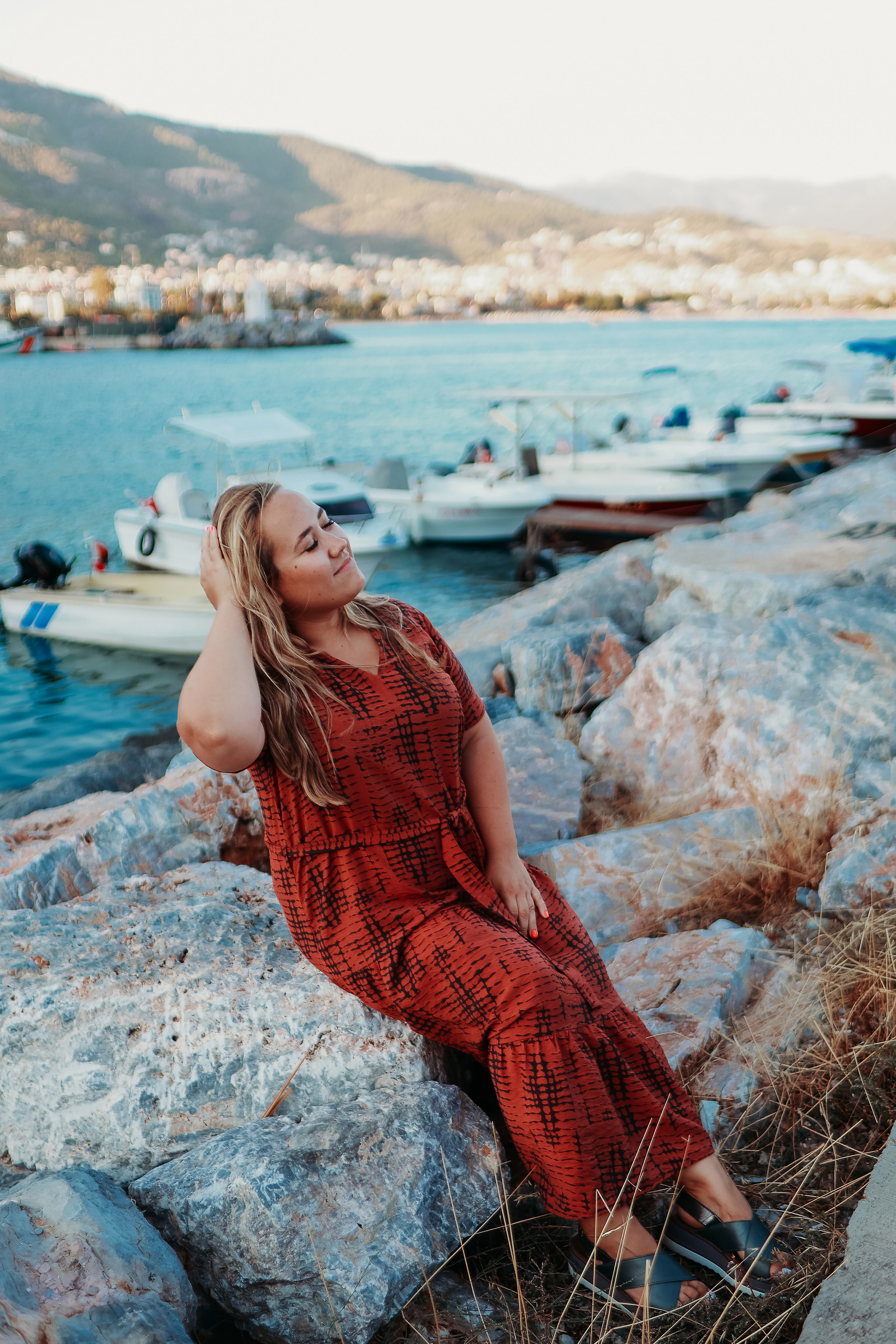 Аланья (маяк). Семейный фотограф Тюмень, фотограф на роды Салмина Мария