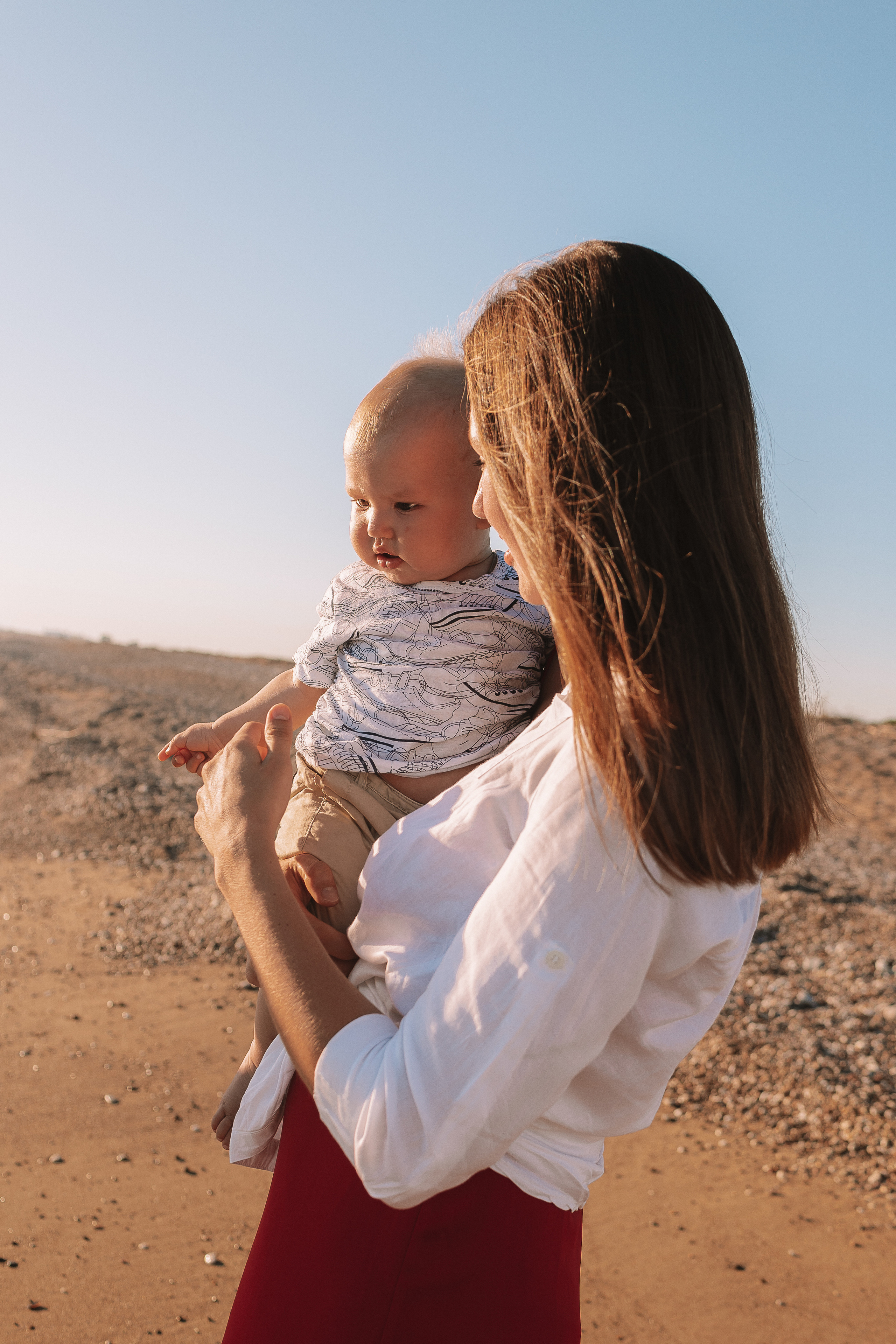 Семейная у моря. Семейный фотограф Тюмень, фотограф на роды Салмина Мария