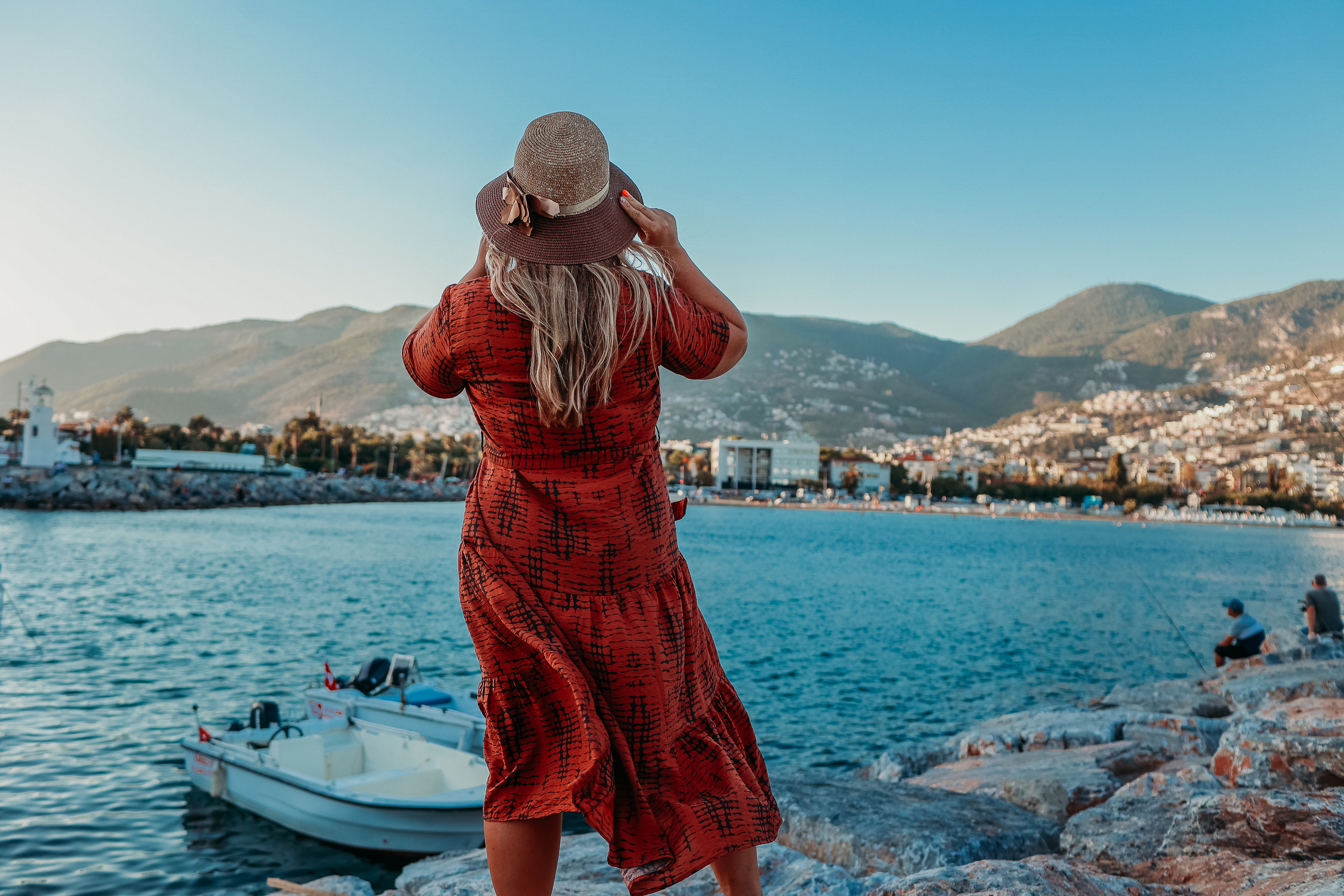 Аланья (маяк). Семейный фотограф Тюмень, фотограф на роды Салмина Мария