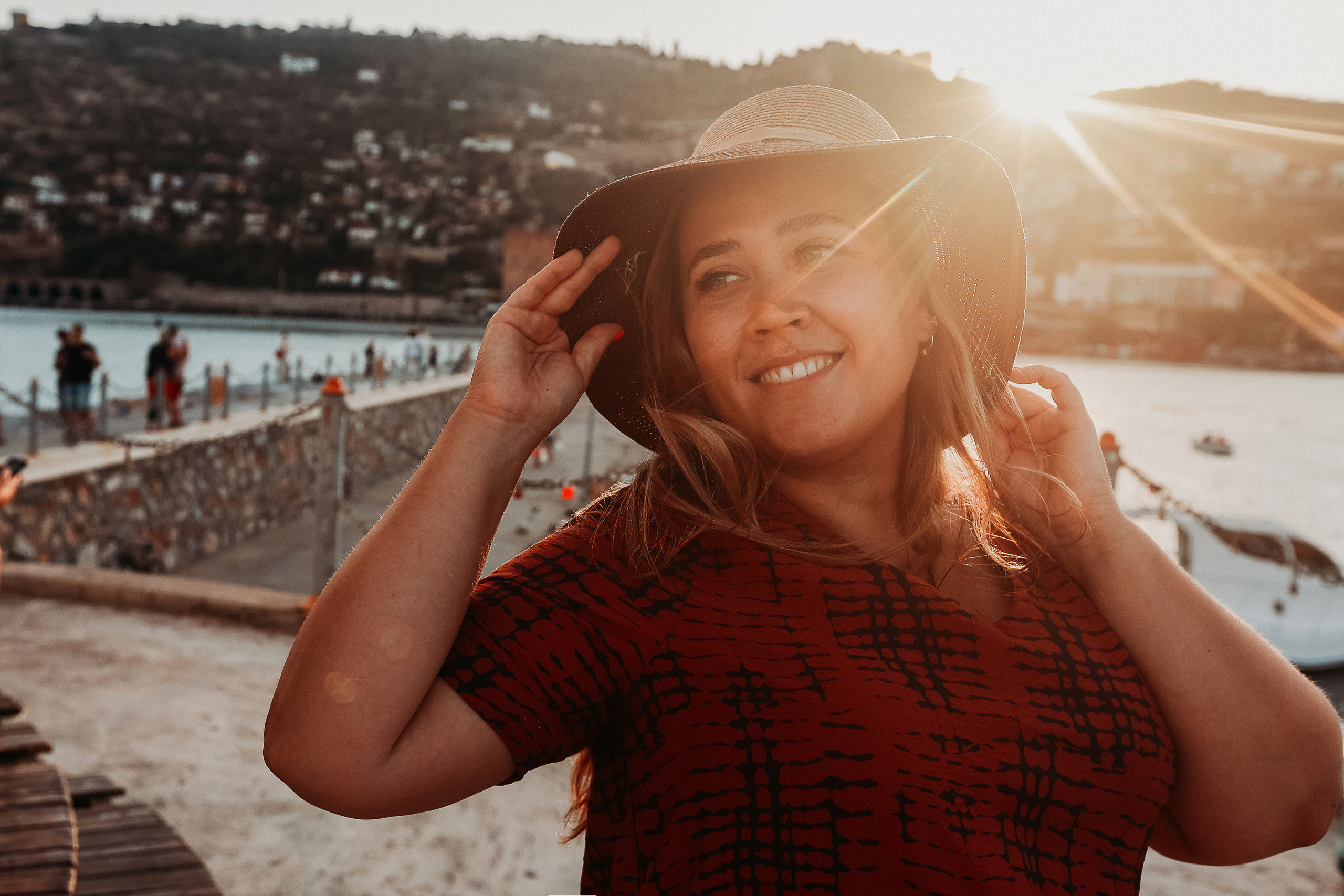 Аланья (маяк). Семейный фотограф Тюмень, фотограф на роды Салмина Мария