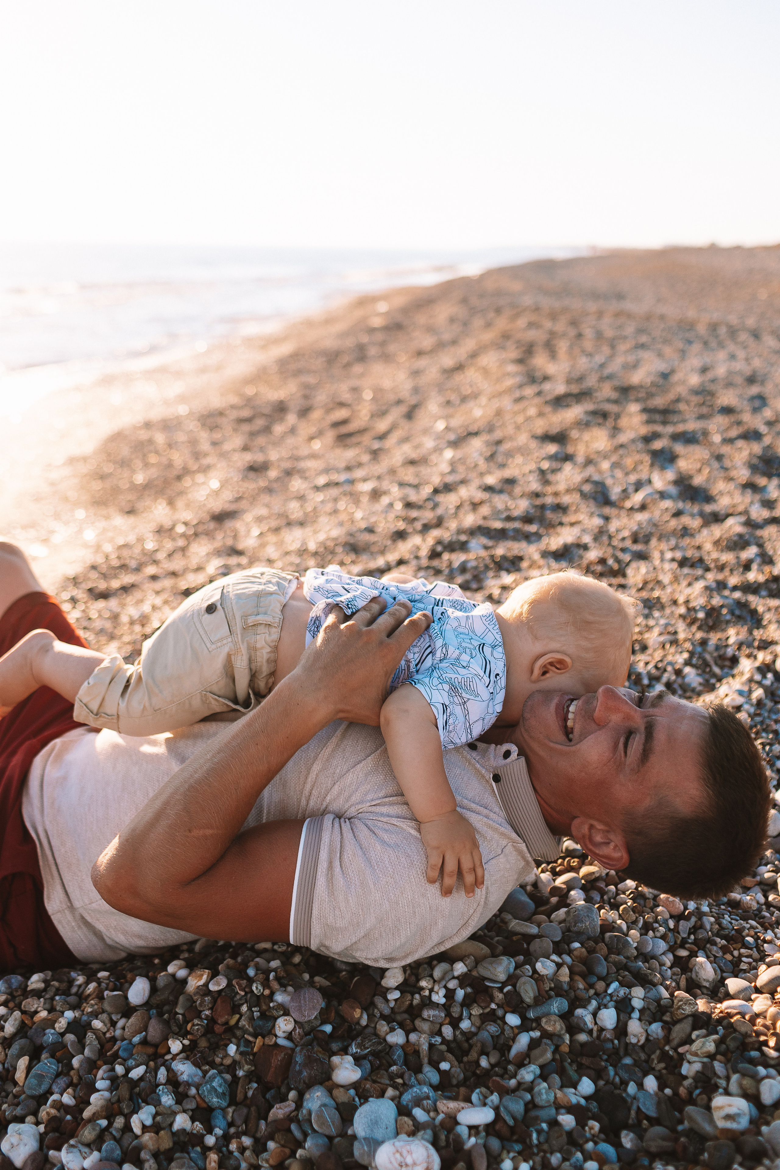 Семейная у моря. Семейный фотограф Тюмень, фотограф на роды Салмина Мария